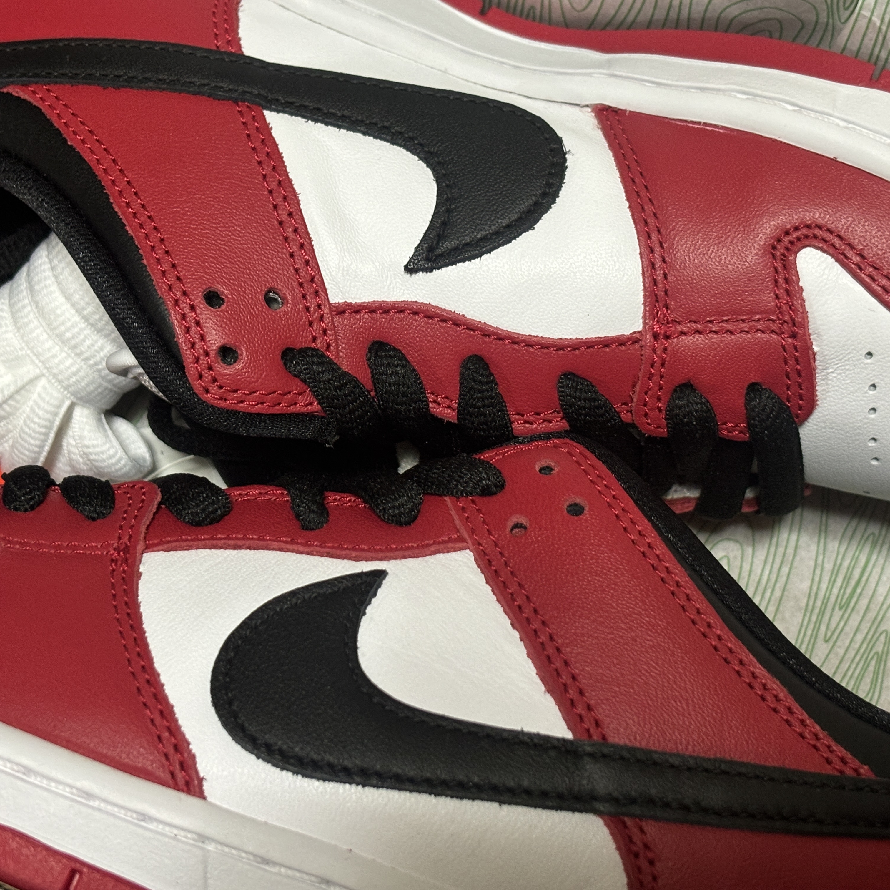 Nike SB Dunk Low Pro Chicago 착용 스타일