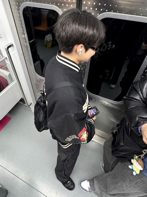Palace Seoul 2 Seoul Varsity Jacket Black - 25SS, Gentle Monster x Maison Margiela MM211 Black Clear 착용 스타일 - 1