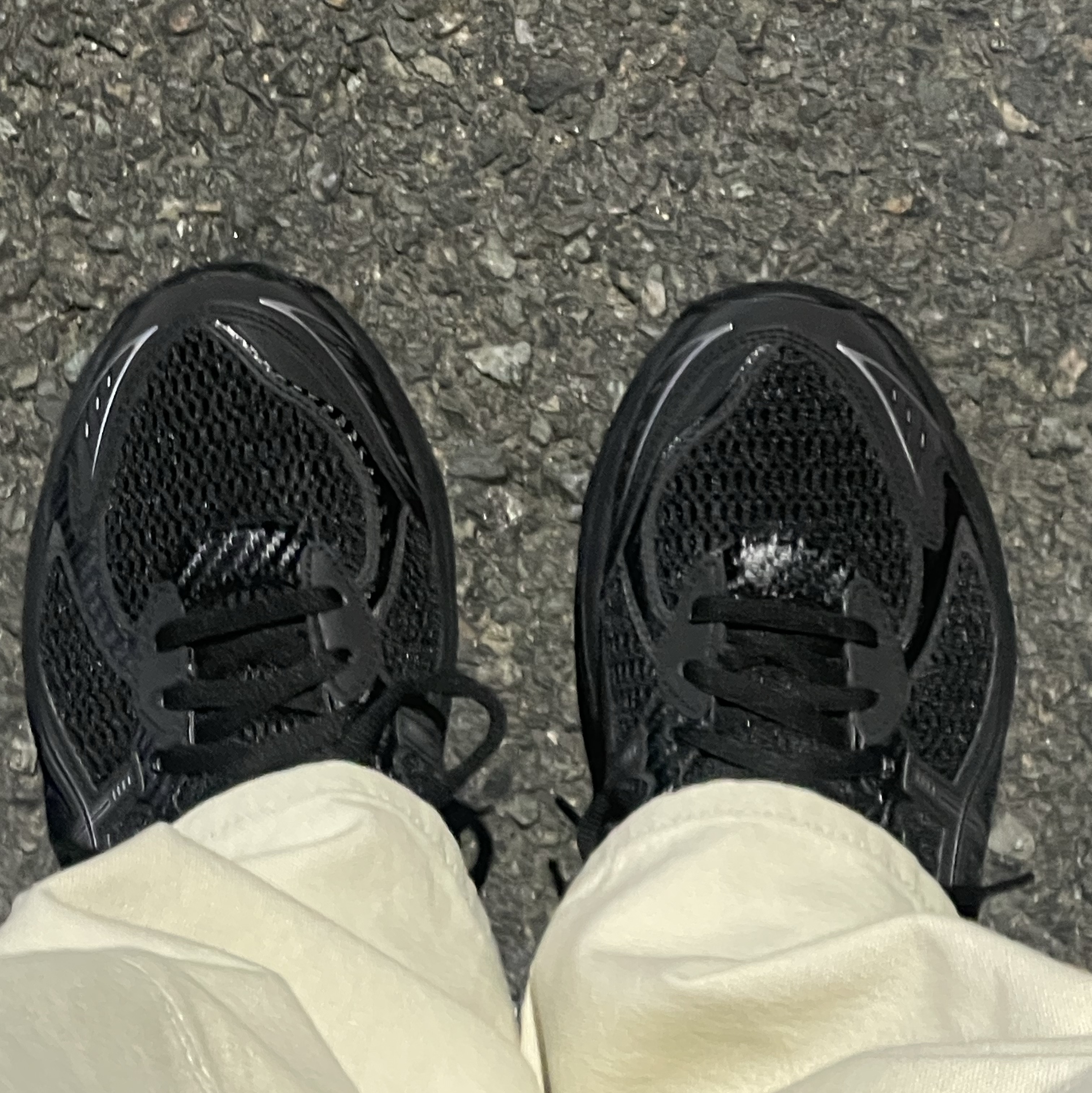 Asics x JJJJound GT-2160 Black Pure Silver 착용 스타일