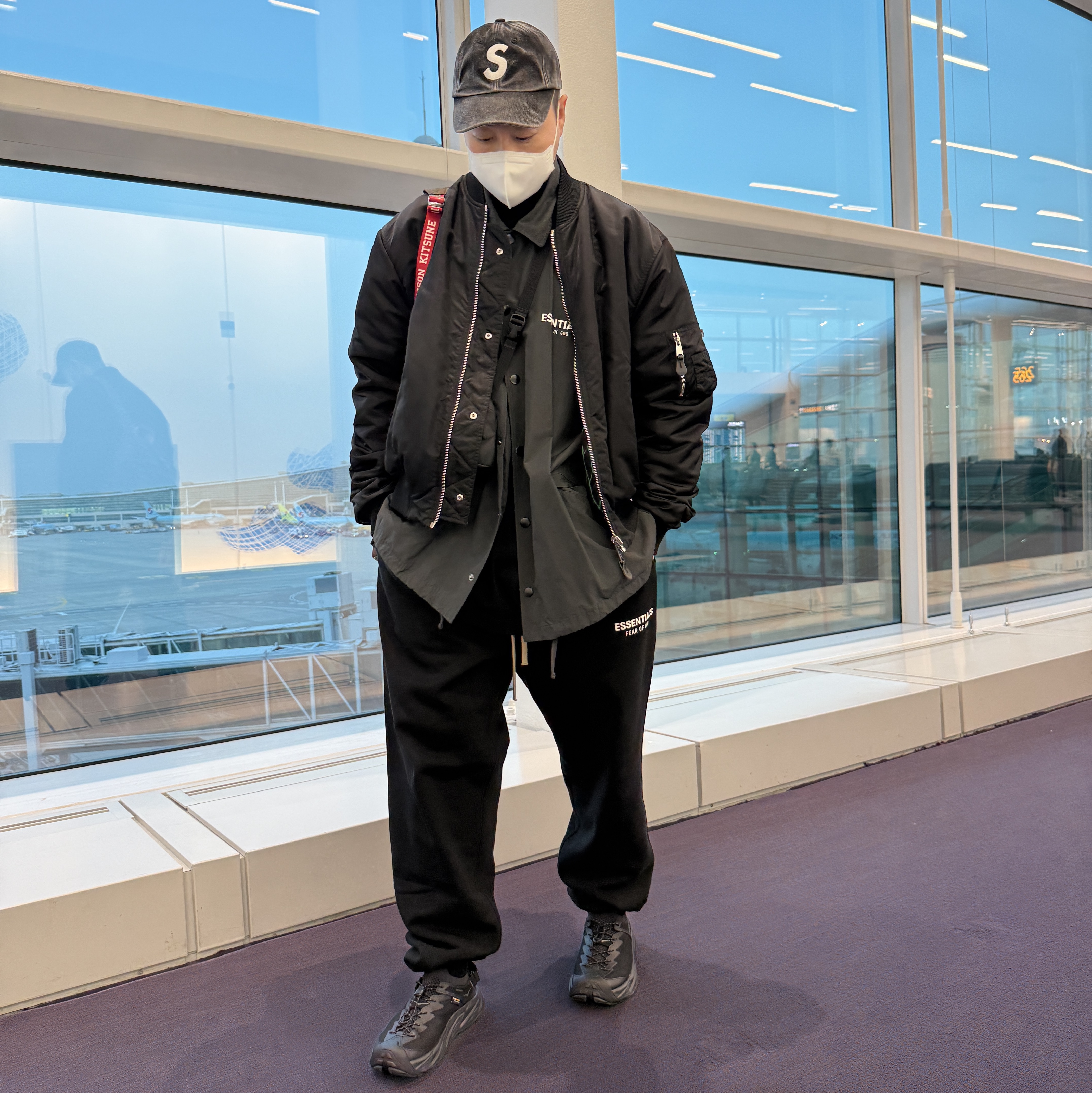 Essentials Fleece Essential Sweatpant Black - 24FW, Hoka Hopara 2 Black 착용 스타일 - 4