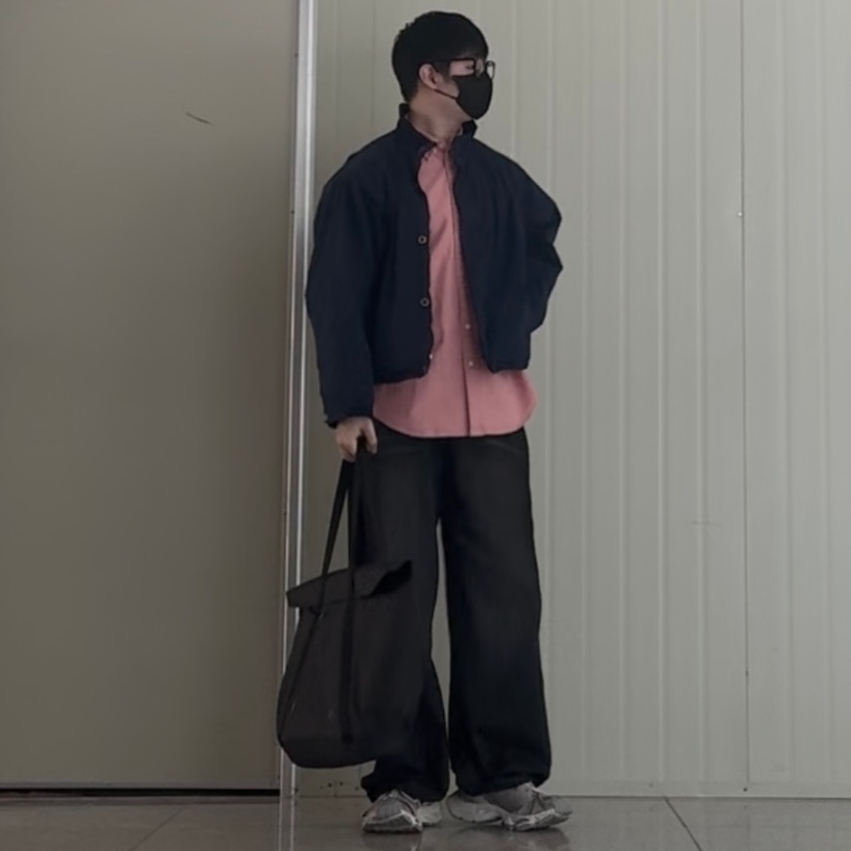Supreme Small Box Denim Shirt Pink - 25SS, Arc'teryx Granville 30 Carryall Bag Black 착용 스타일