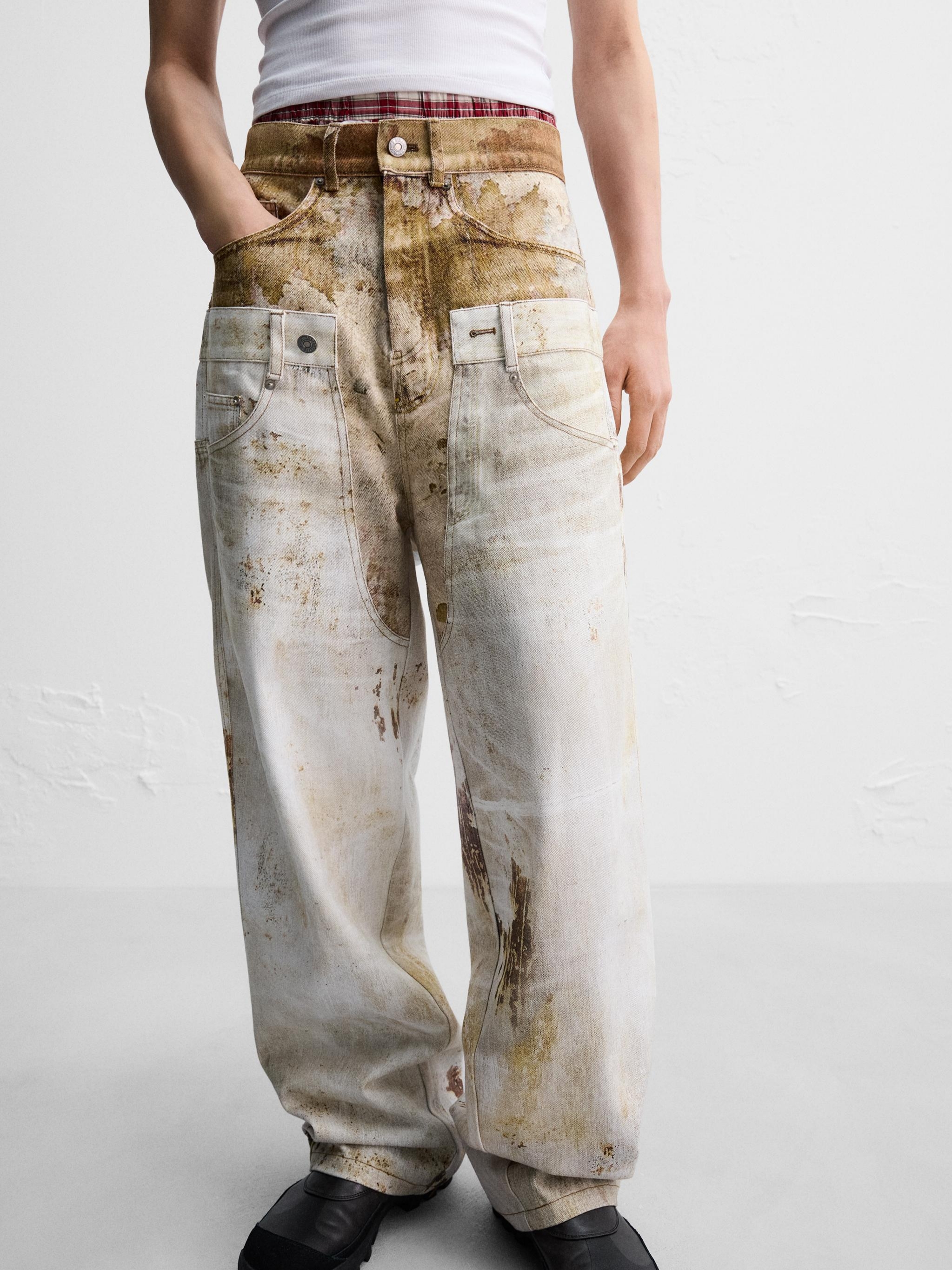 Zara x Andersson Bell Double Waistband Printed Jeans Yellow 착용 스타일
