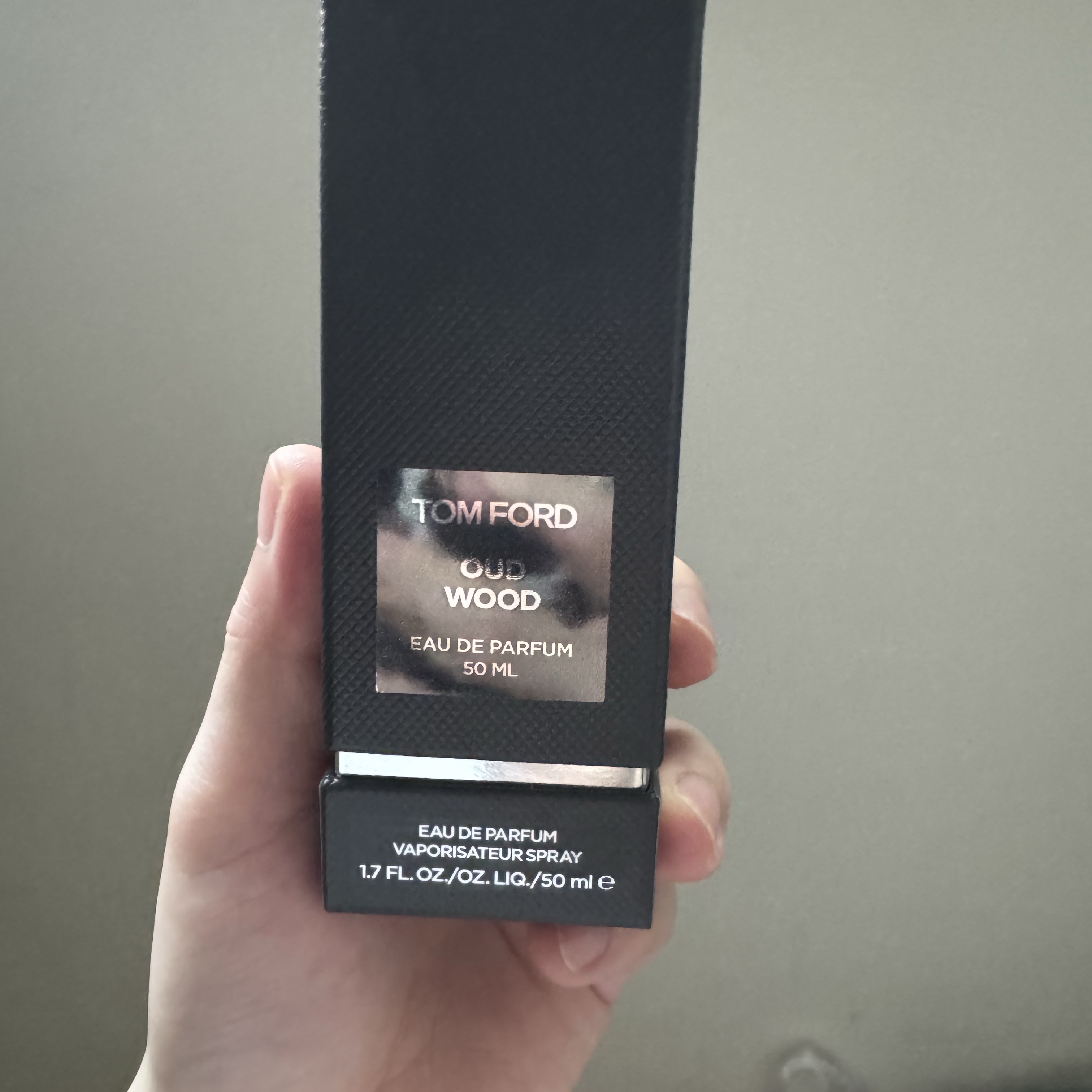 Tom Ford Oud Wood Eau De Parfum 50ml 착용 스타일