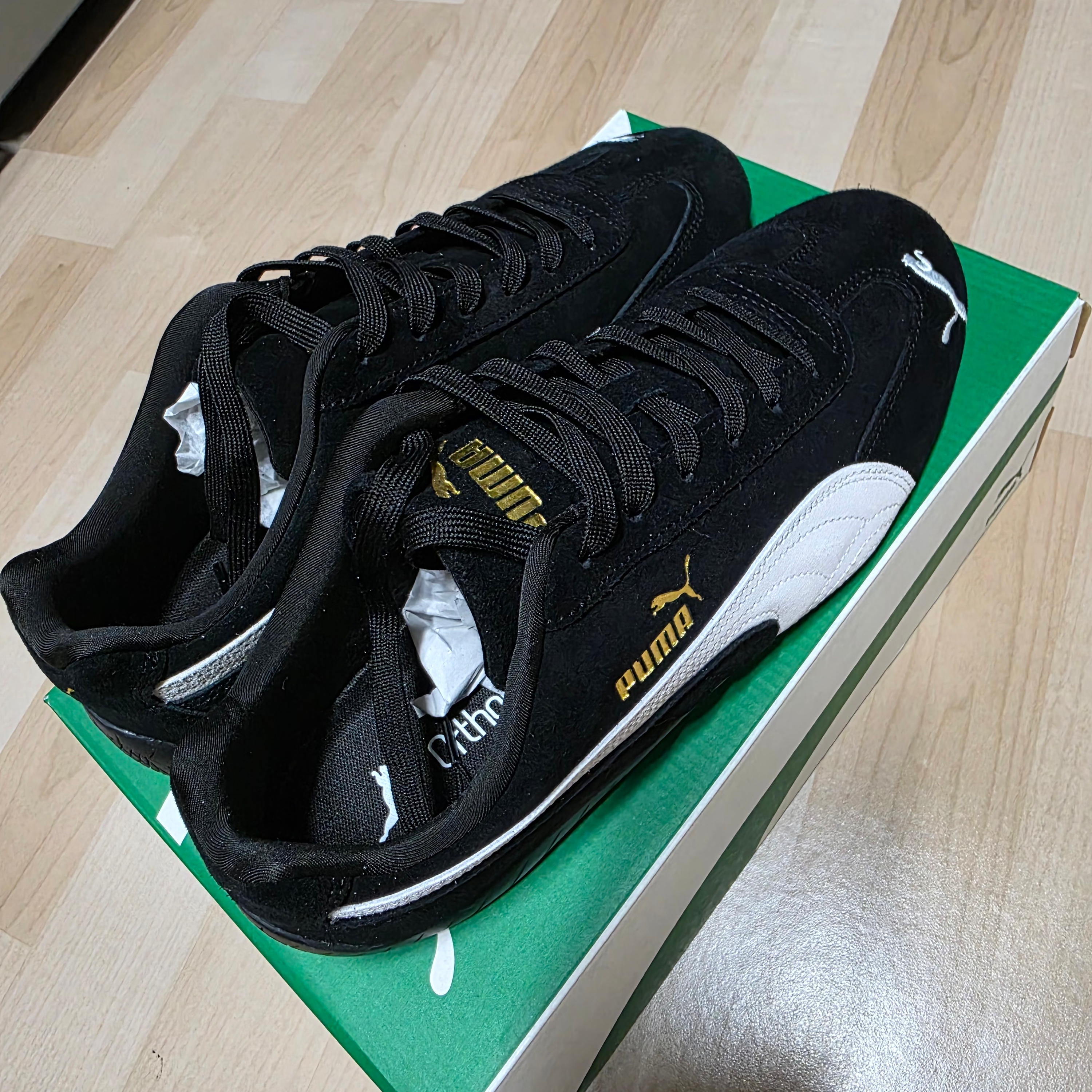 Puma Speedcat OG Black White 착용 스타일 - 3