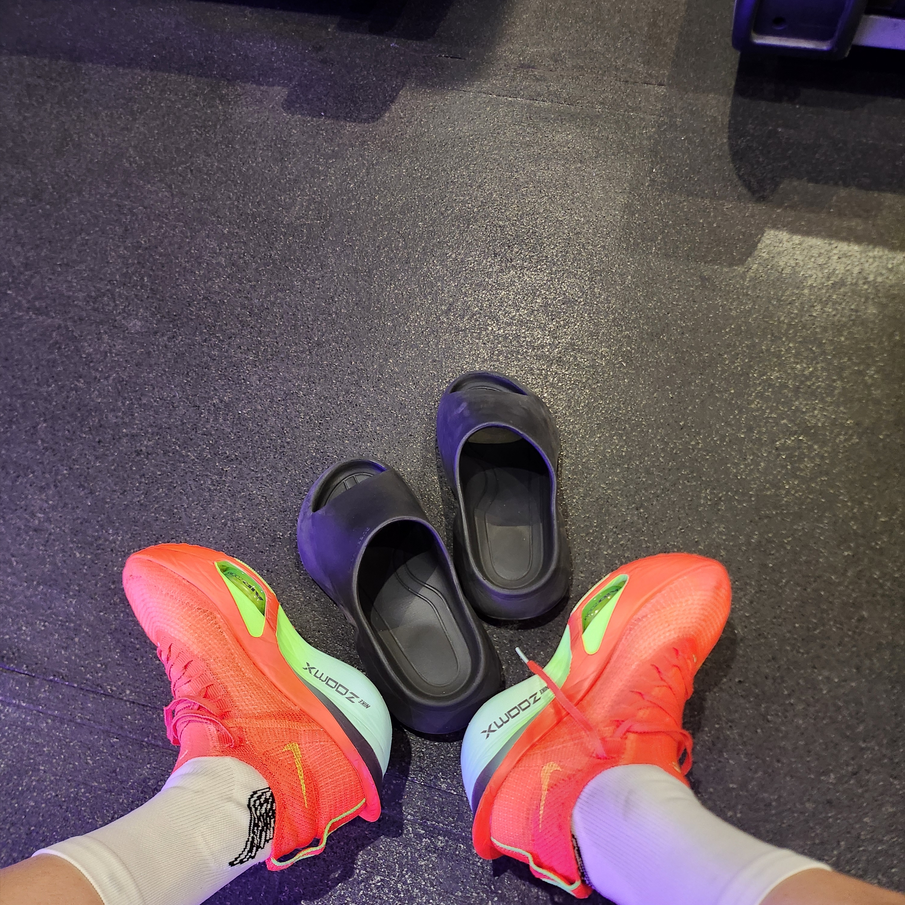 Nike Air Zoom Alphafly Next% 3 Bright Crimson Lime Blast 착용 스타일
