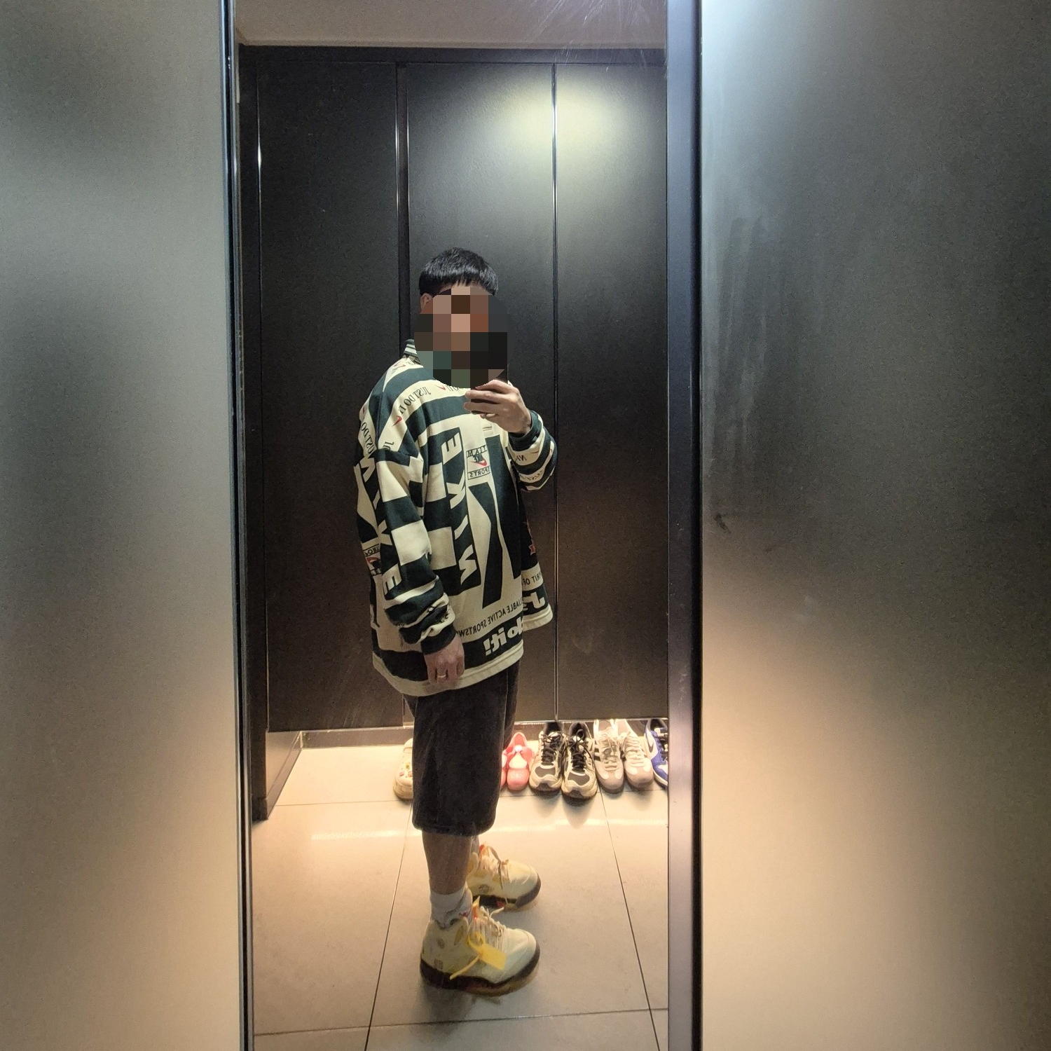 Nike x Cactus Plant Flea Market Long Sleeve Polo Natural - Asia, Jordan 5 x Off-White Retro SP Sail Fire Red 착용 스타일 - 3