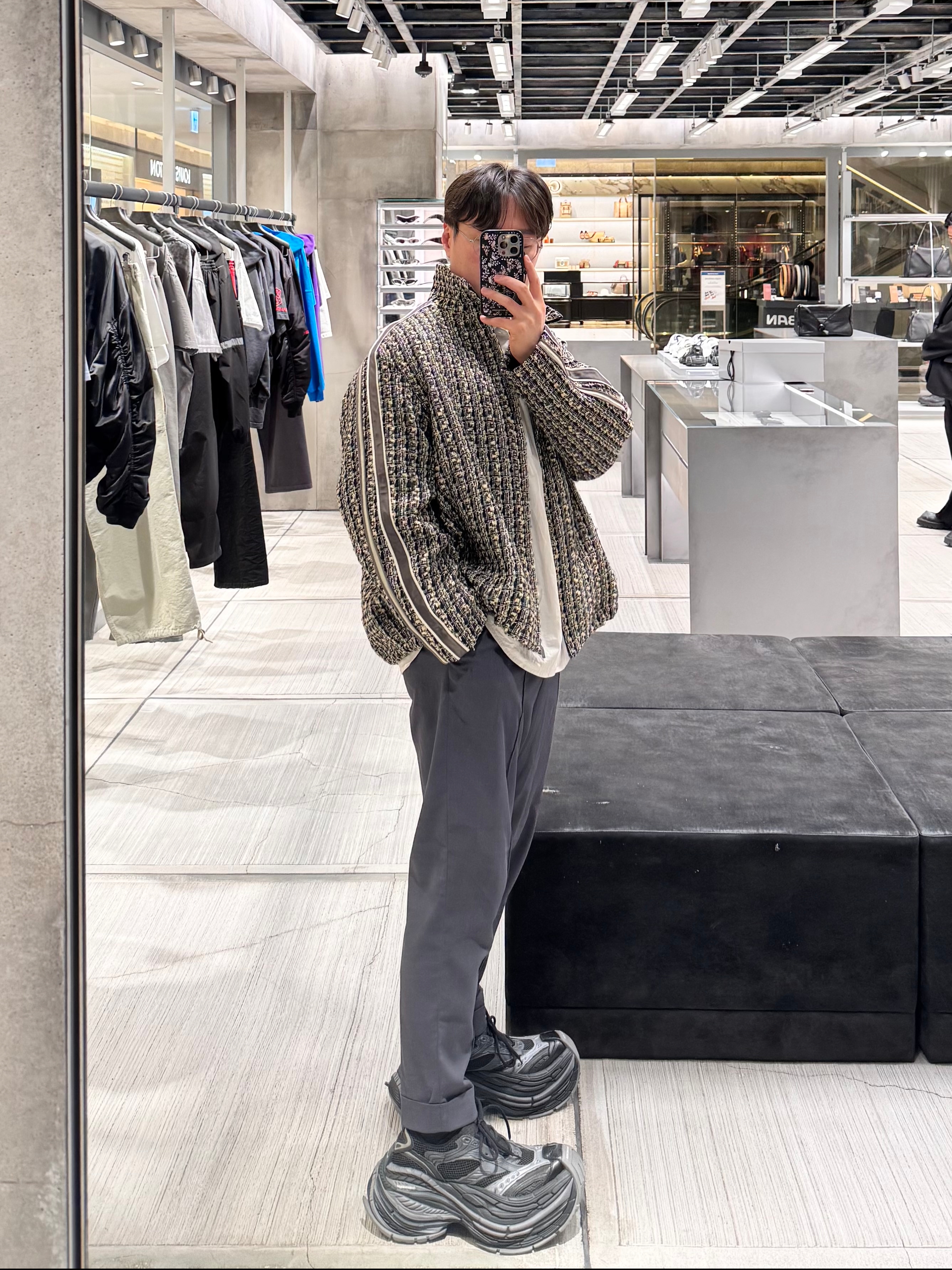 (W) Wooyoungmi Tweed Banding Jacket Gray - 24FW 착용 스타일 - 3