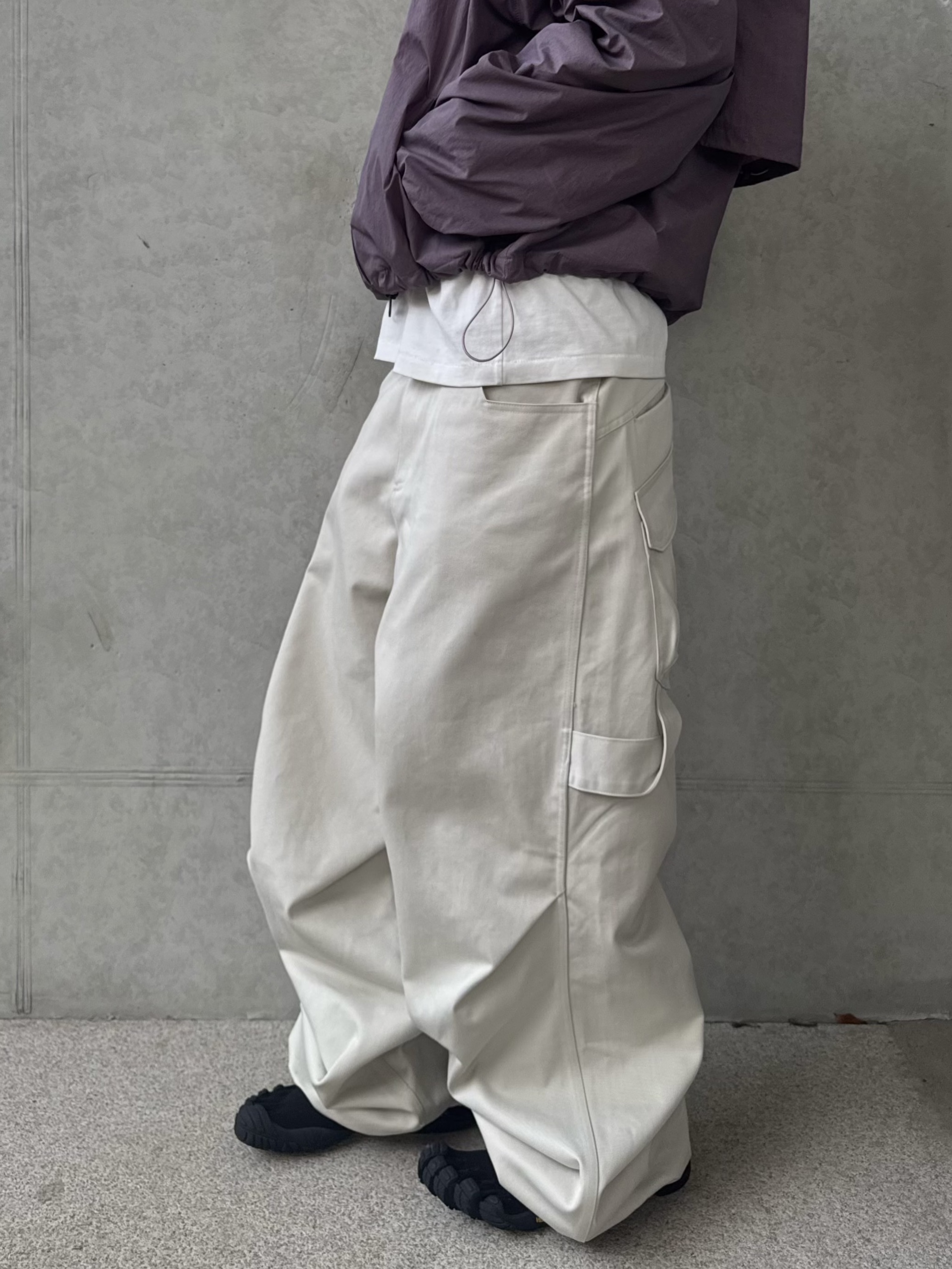 Arc'teryx Norvan Regular Brim Hat Black, Balenciaga Toe Lace-Up Vibram Sneakers Black 착용 스타일 - 2