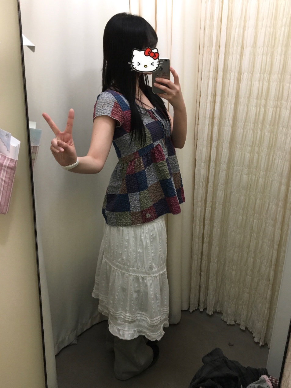COYSEIO Shirring Midi Skirt White 착용 스타일