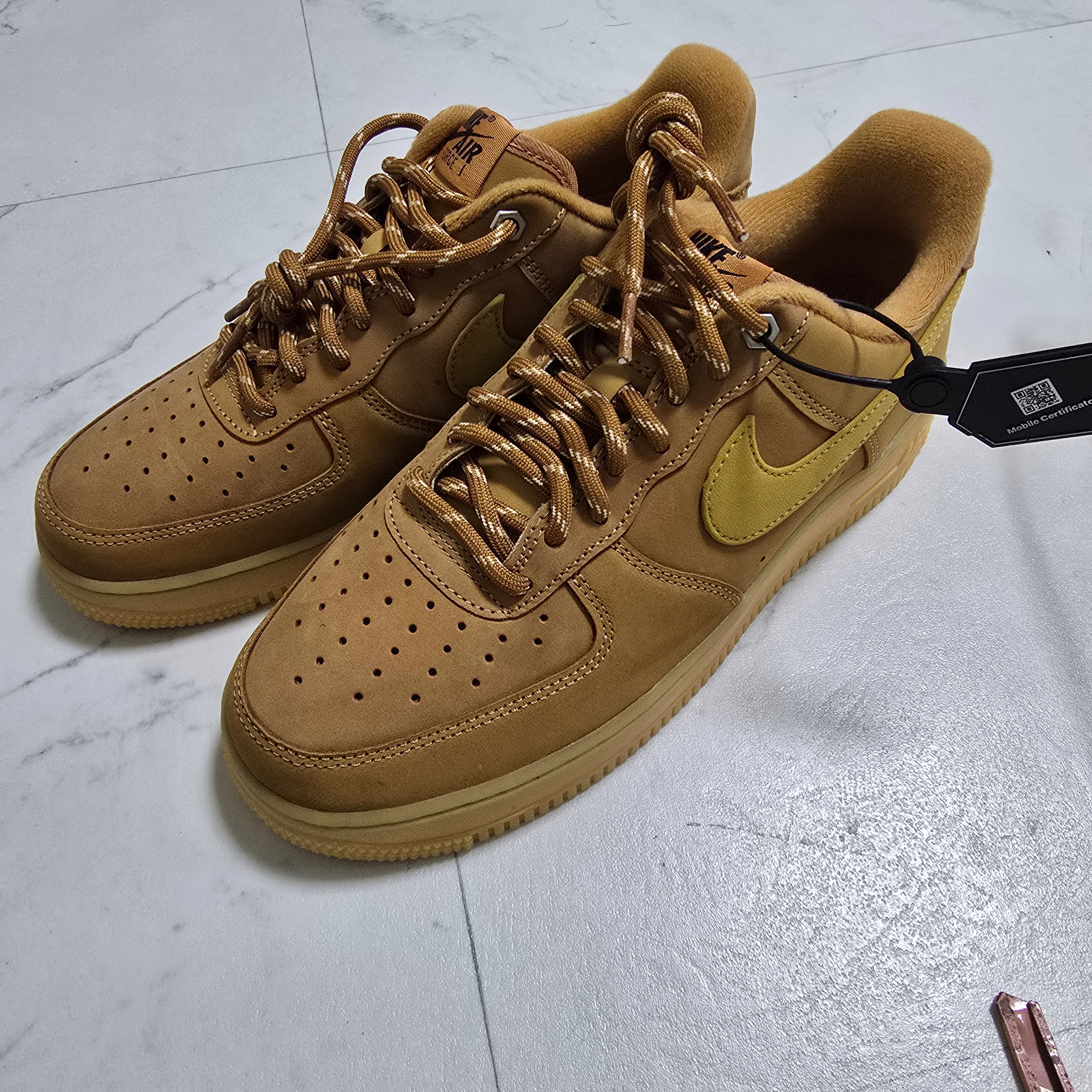 Nike Air Force 1 '07 WB Flax 착용 스타일 - 1