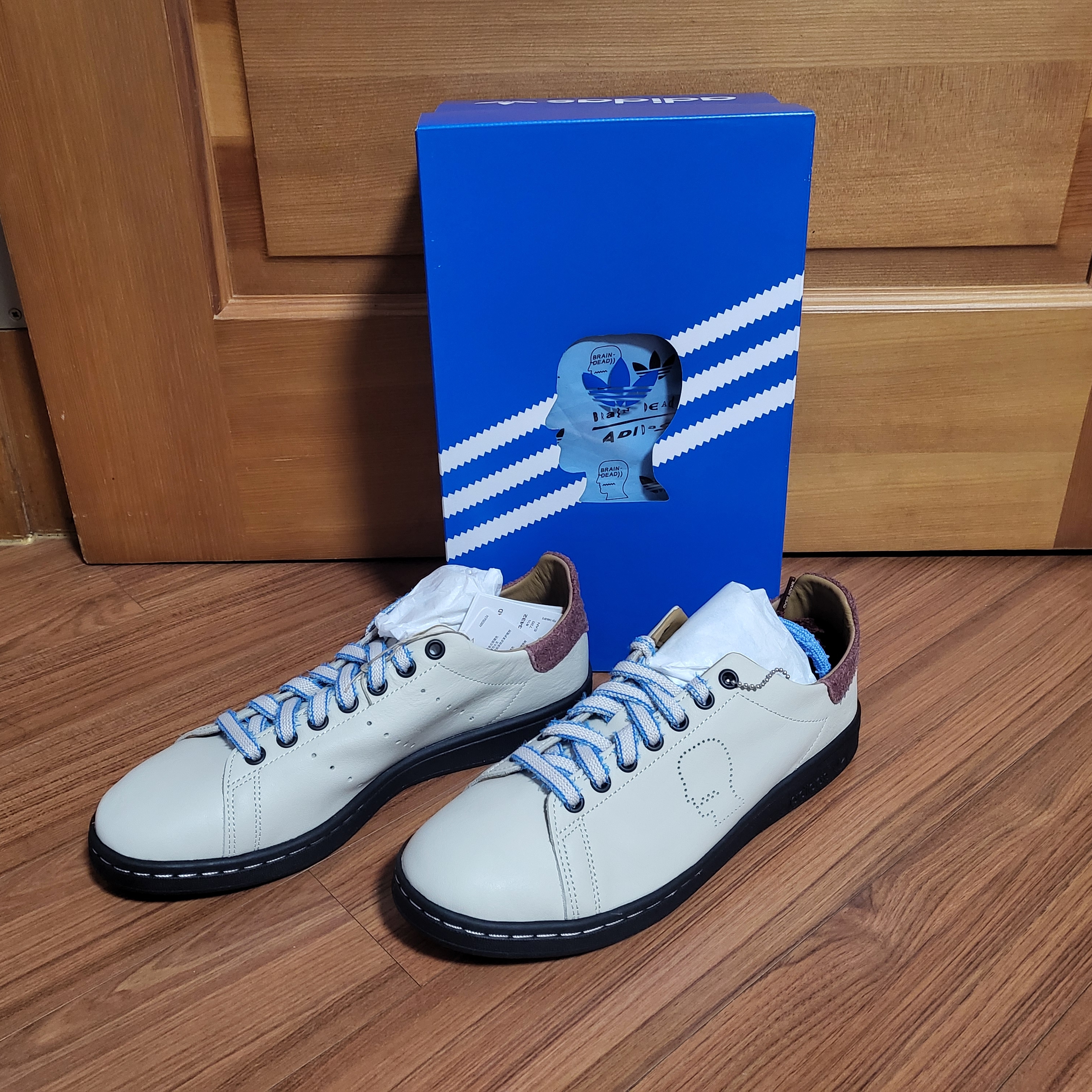 Adidas x Brain Dead Stan Smith Bliss Bahia Light Blue 착용 스타일