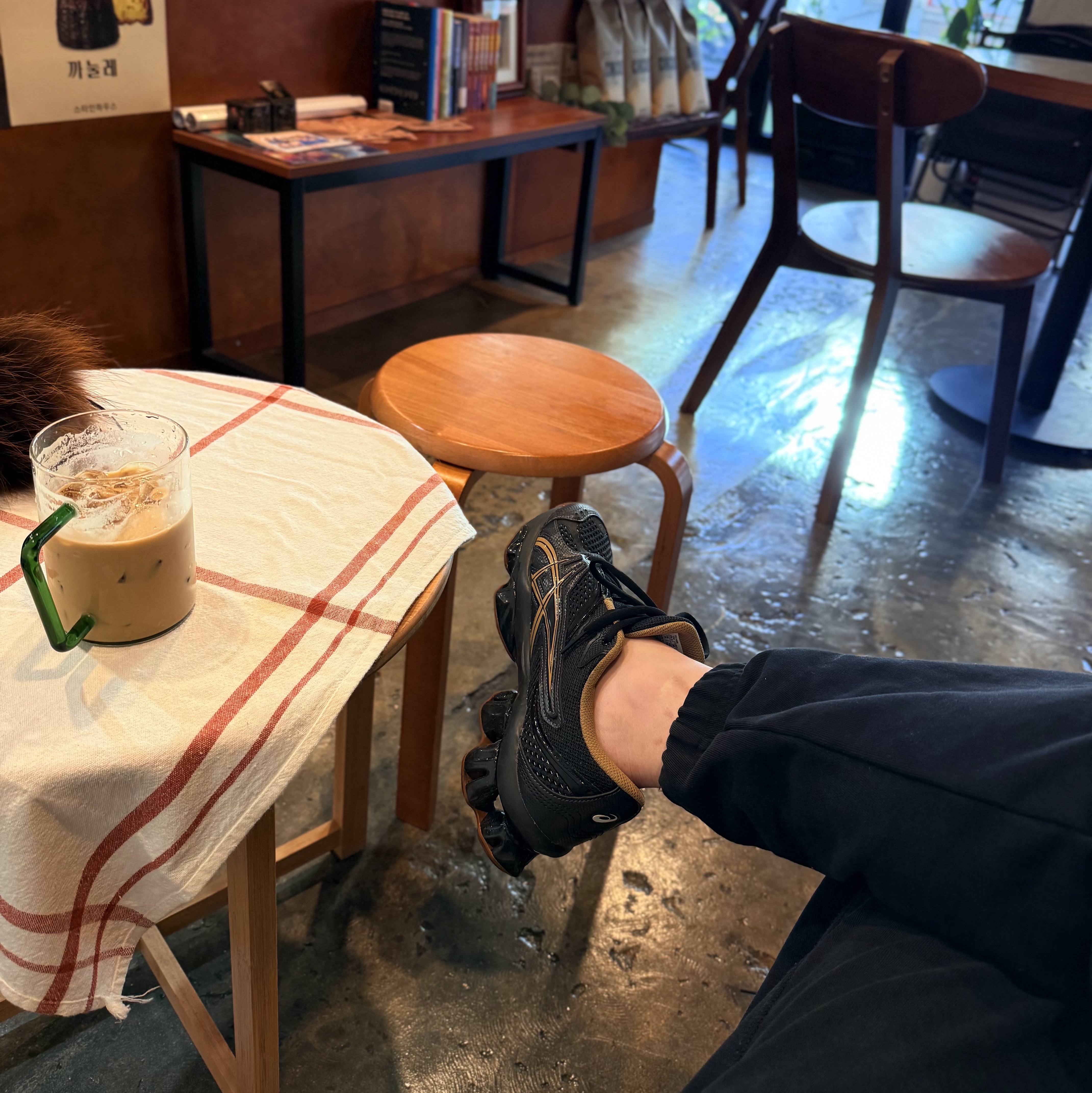 Asics x Kiko Kostadinov Gel-Quantum Zientzia Black Brown 착용 스타일 - 1
