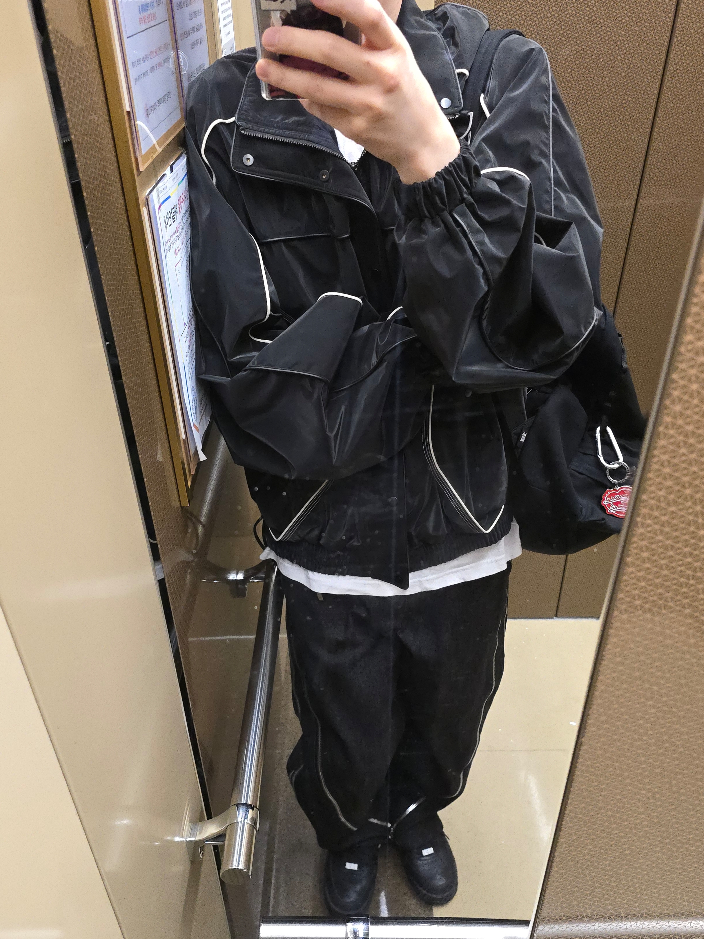 나이키 x 앰부쉬 에어포스 1 로우 SP 블랙 착용 스타일