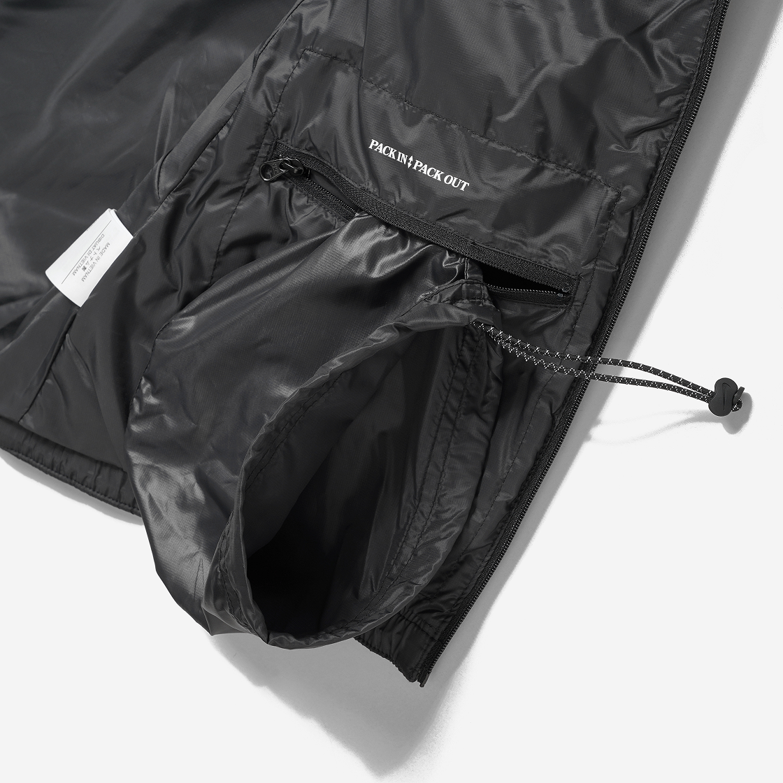 나이키 트레일 프리마로프트 써마핏 러닝 질레 블랙 서밋 화이트 - US/EU(Nike Trail PrimaLoft Therma-Fit Running Gilet Black Summit White - US/EU) - 8