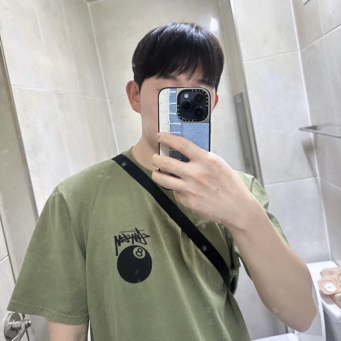 Stussy 8 Ball Pigment Dyed T-Shirt Olive, Casetify x Matin Kim iPhone Knit Magsafe Mirror Case Silver 착용 스타일