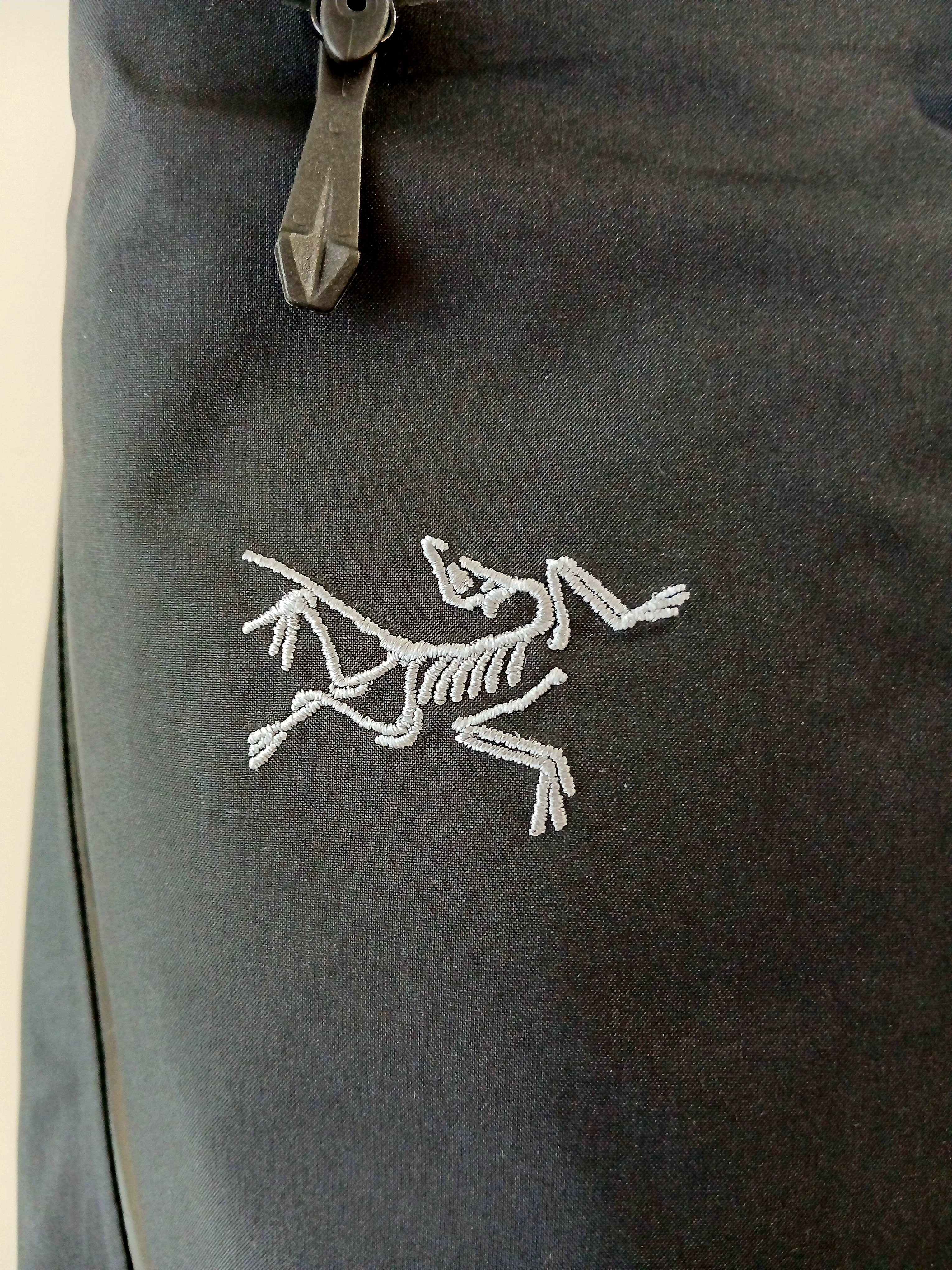 Arc'teryx Beta Pants Black 착용 스타일 - 8
