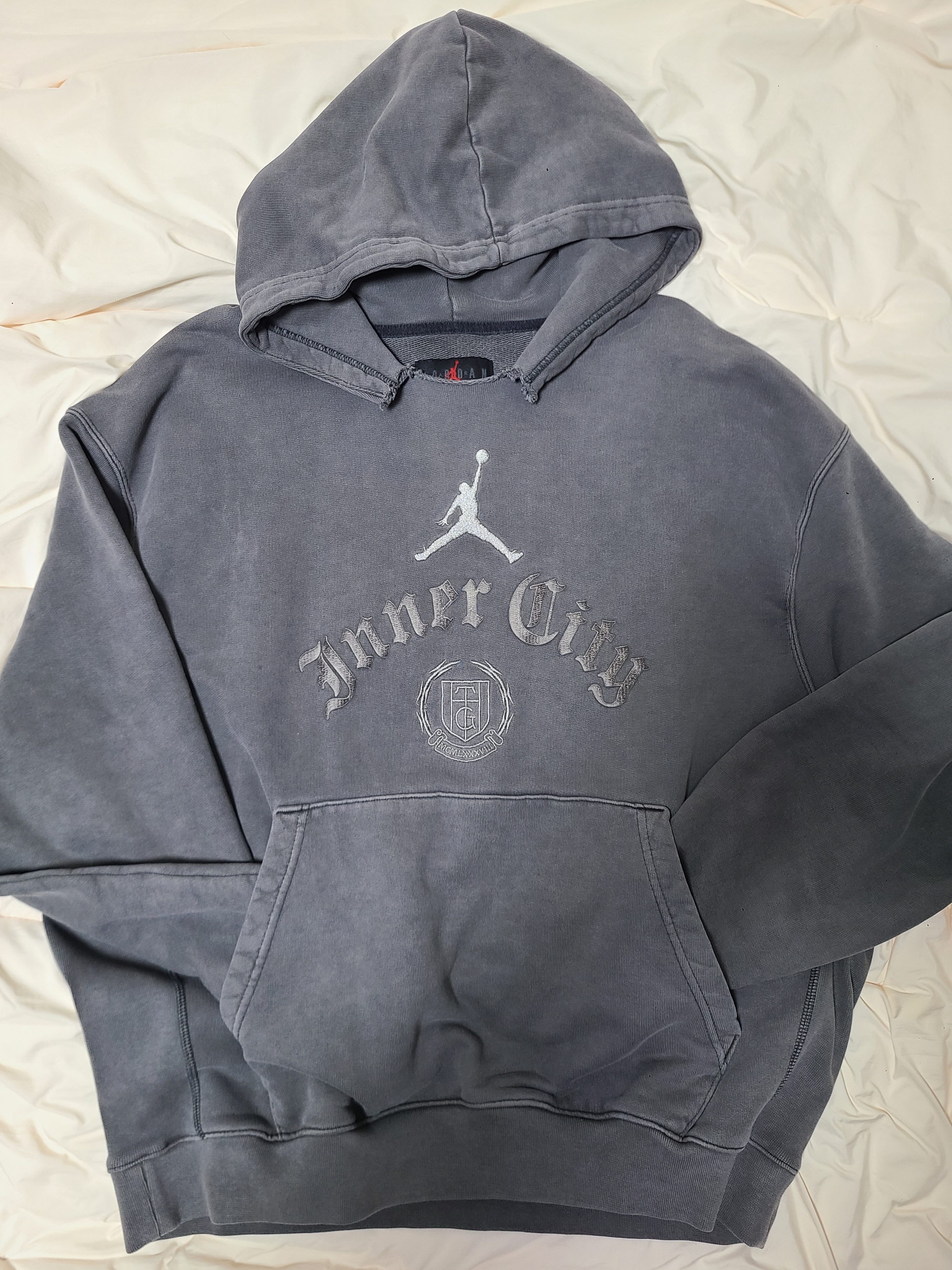 Jordan x Russell Westbrook Honor the Gift Pullover Hoodie - US/EU 착용 스타일 - 1