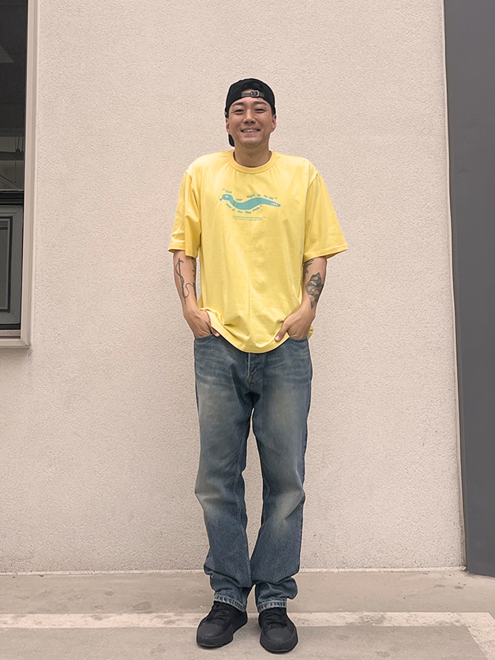 Hongwoosung Year Of Snake T-Shirt Yellow, Hongwoosung Collect Wide Fit Selvedge Denim Jean Light Blue 착용 스타일
