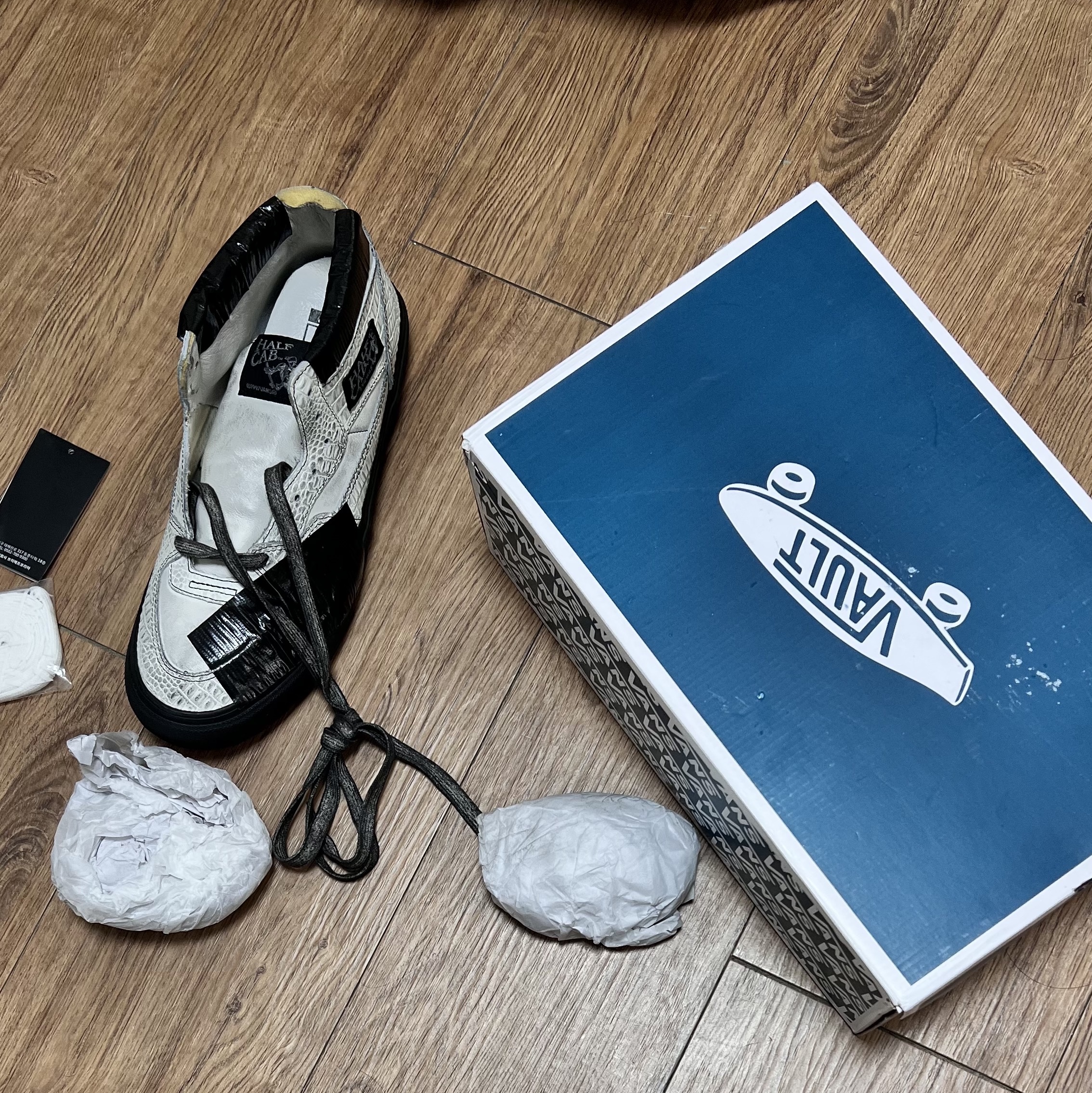 Vans Vault Half Cab EF VLT LX Lux Duct Marshmallow 착용 스타일 - 2