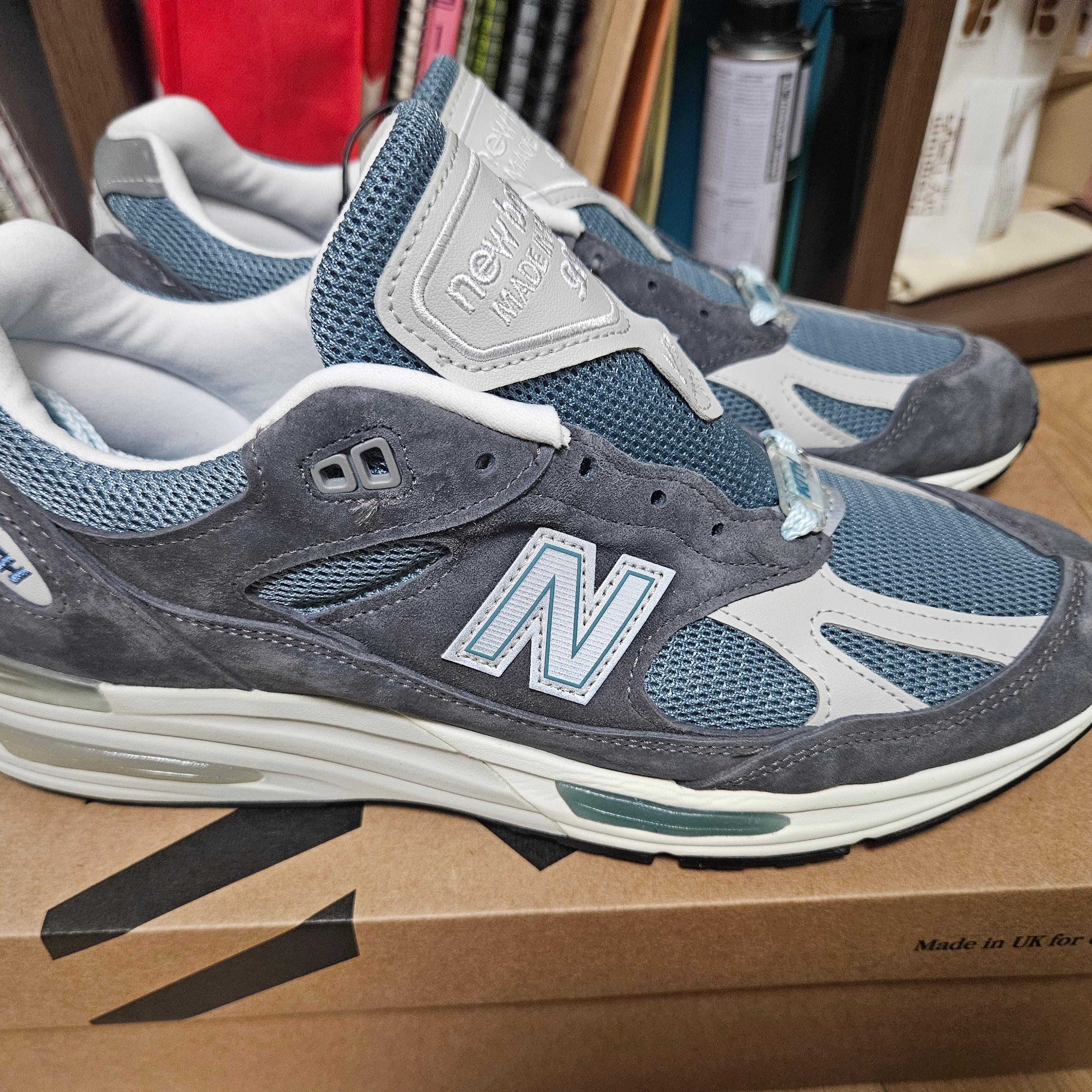 New Balance x Kith 991v2 Made in UK Steel Blue Grey 착용 스타일 - 2