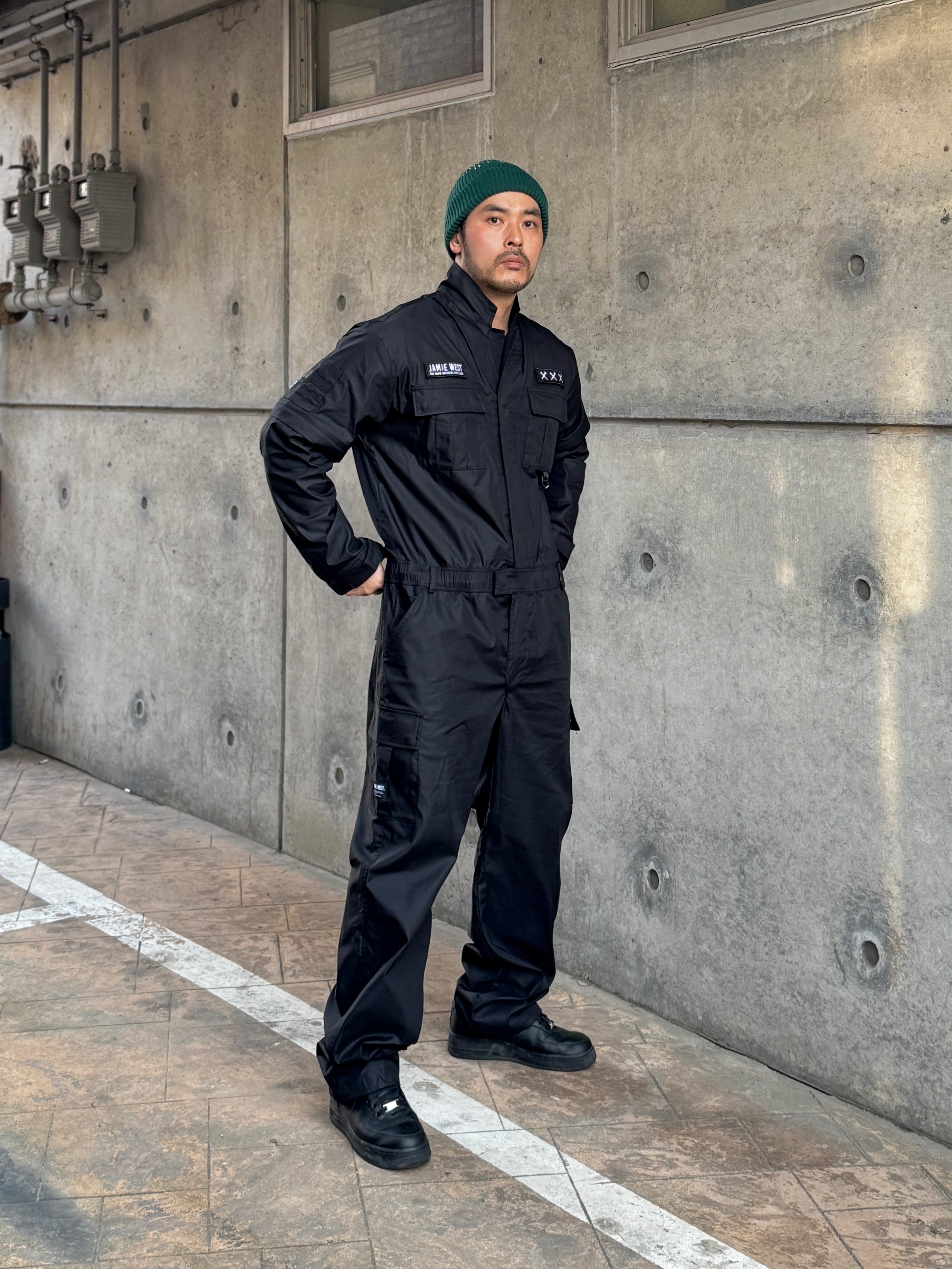 Nike x Supreme Air Force 1 Low Black, Deus Ex Machina Shield Beanie Black 착용 스타일 - 7
