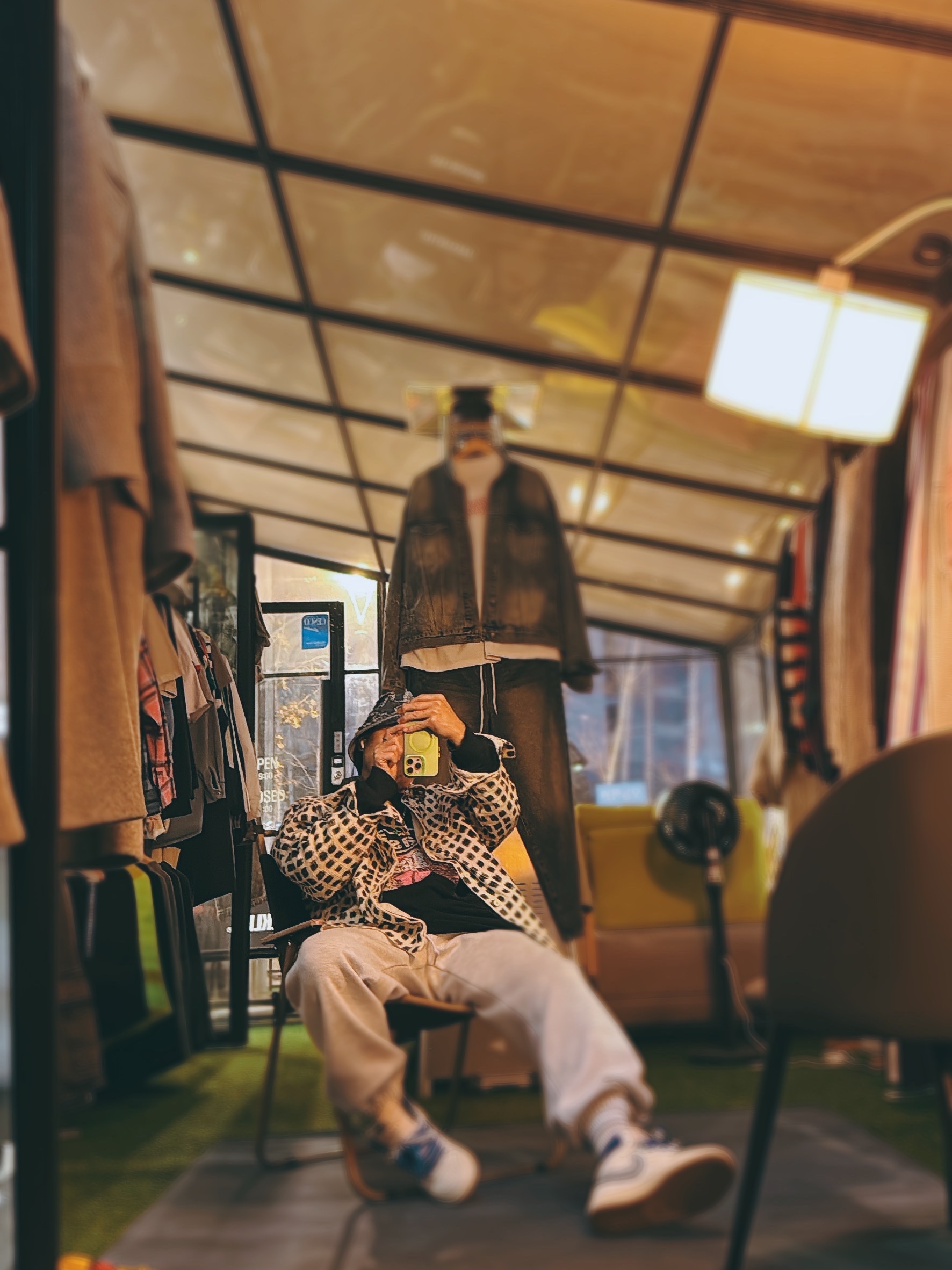 The Greatest Star Denim Bucket Hat Blue, Jordan x Awake NY Air Ship PE SP Game Royal 착용 스타일 - 1