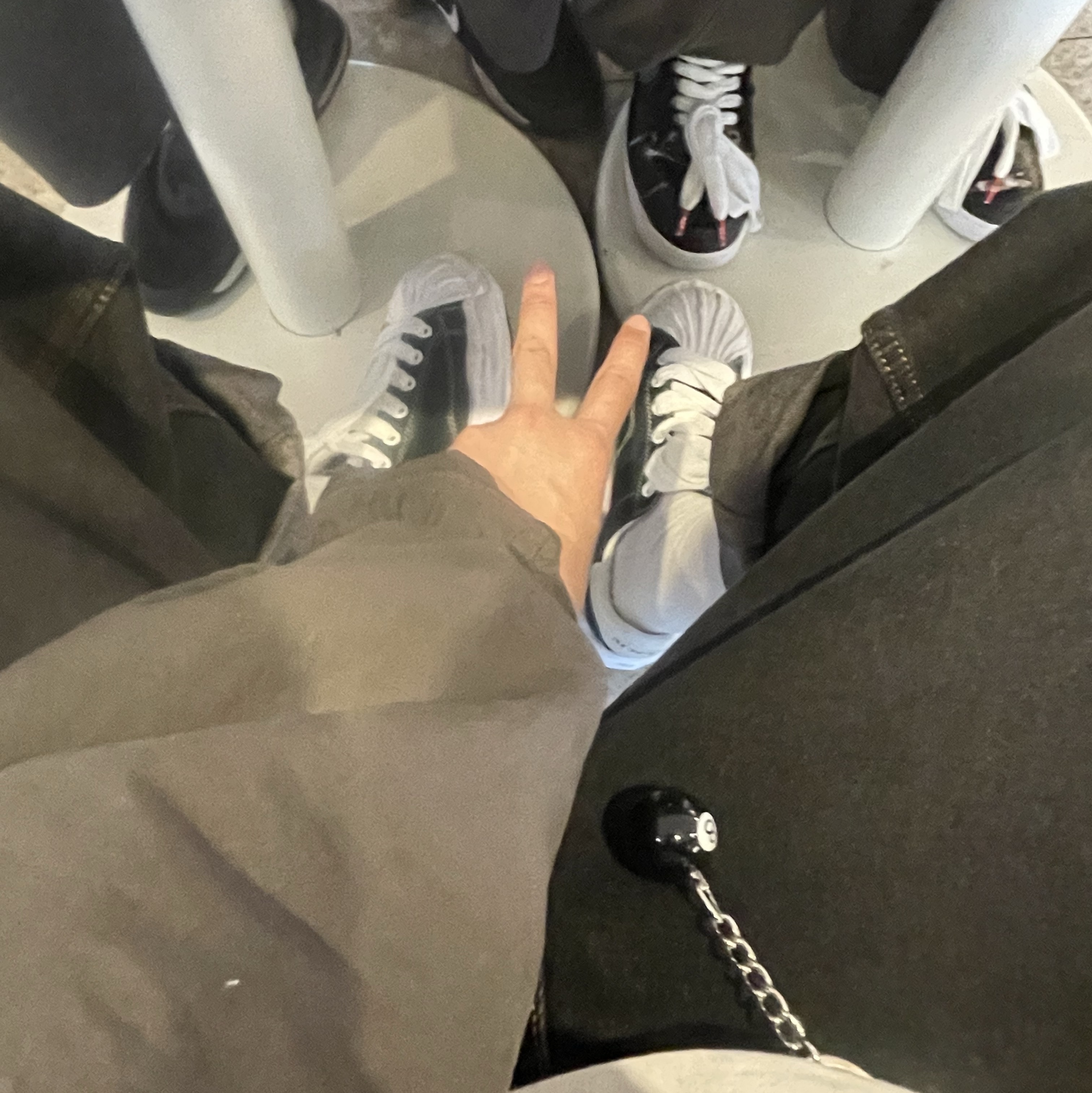 Maison Mihara Yasuhiro x Odyssey Blakey OG Sole Canvas Low-top Sneakers Chater V Edition Green, Nike x Peaceminusone Air Force 1 Low Para-Noise 3.0 Black and Multicolor 착용 스타일 - 2