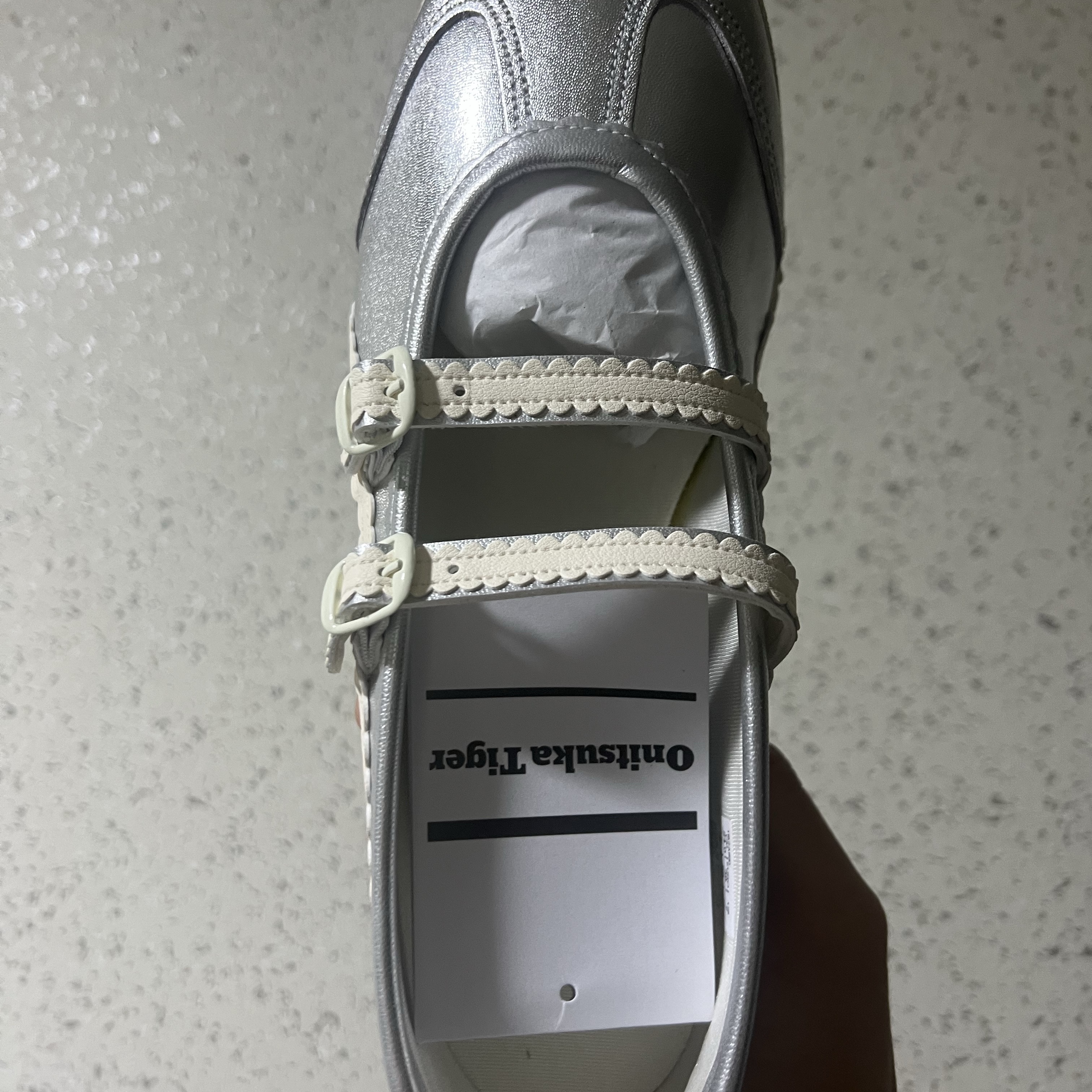 (W) Onitsuka Tiger Mexico 66 TGRS Silver Cream 착용 스타일 - 4