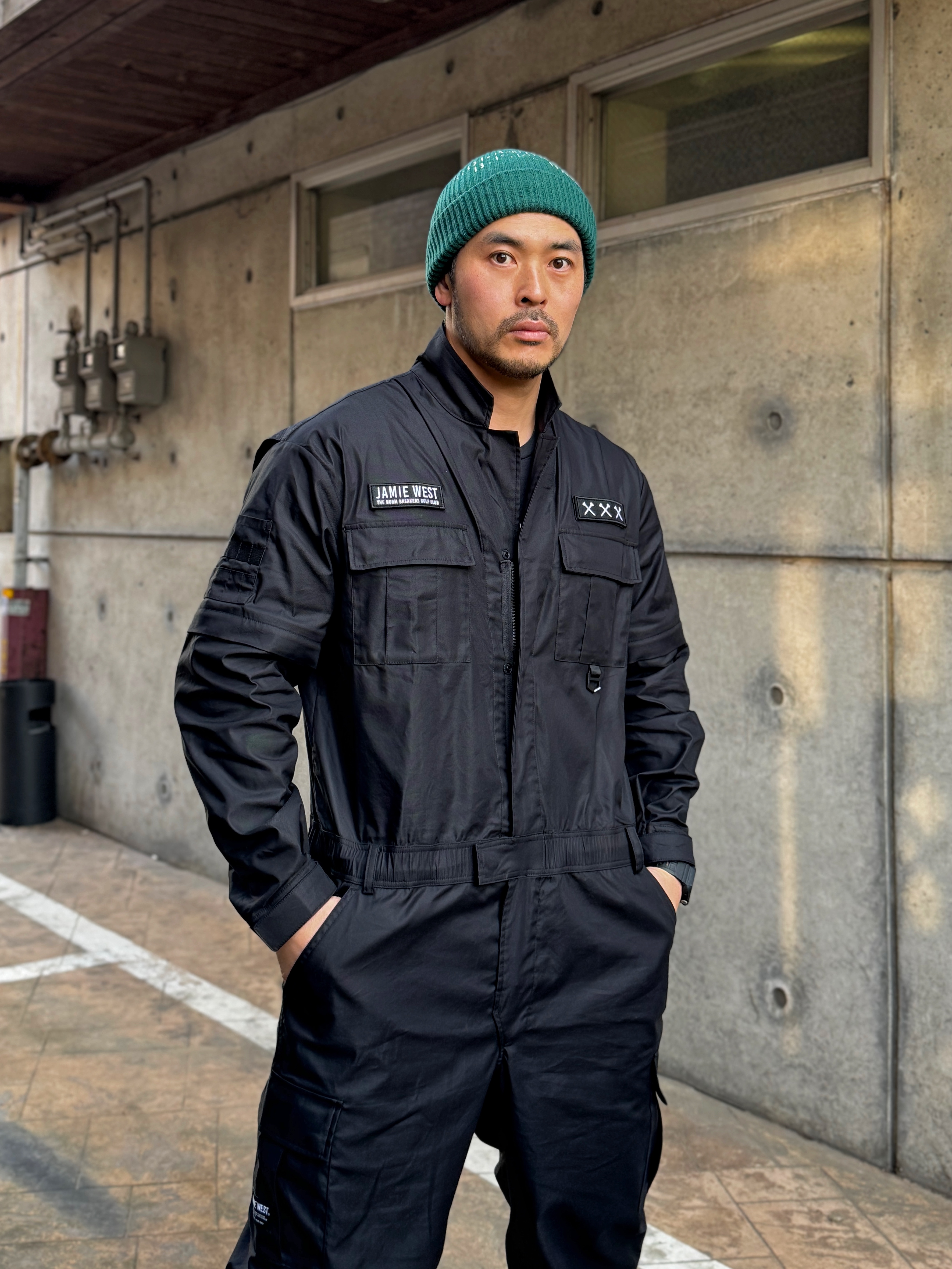 Nike x Supreme Air Force 1 Low Black, Deus Ex Machina Shield Beanie Black 착용 스타일 - 4