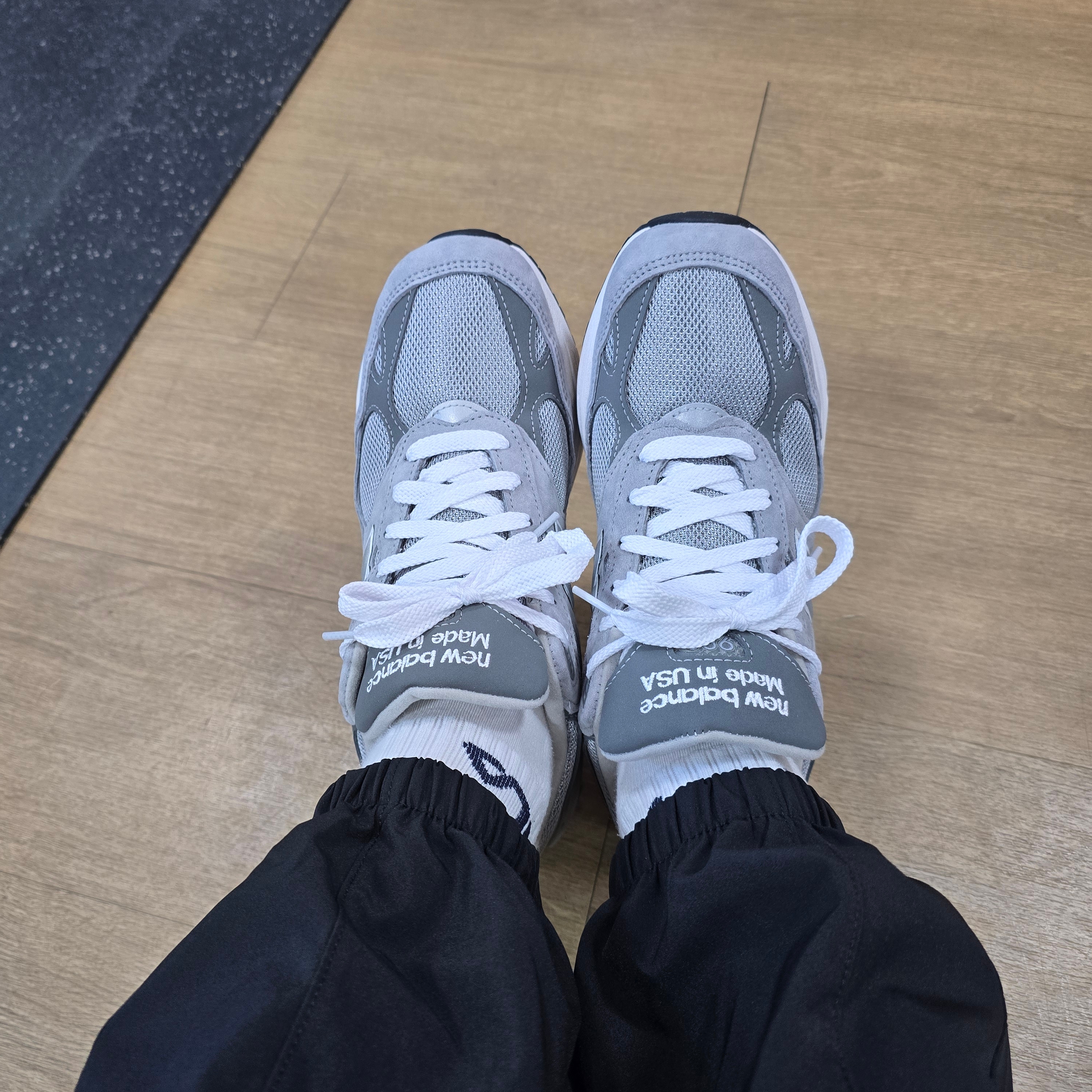 New Balance 993 Made in USA Grey - D Standard 착용 스타일