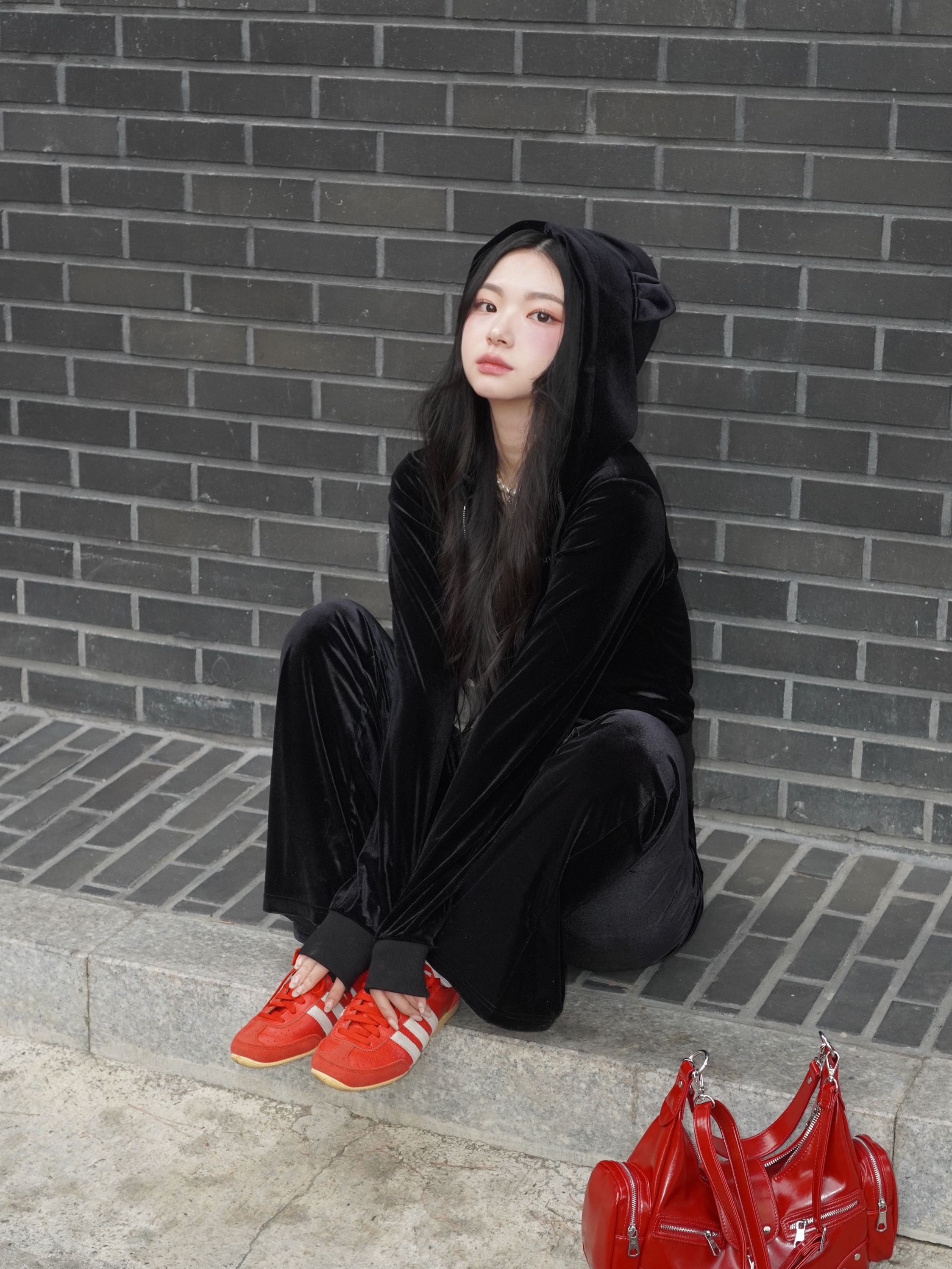 (W) Adidas Japan Shoes Better Scarlet Off White 착용 스타일 - 2