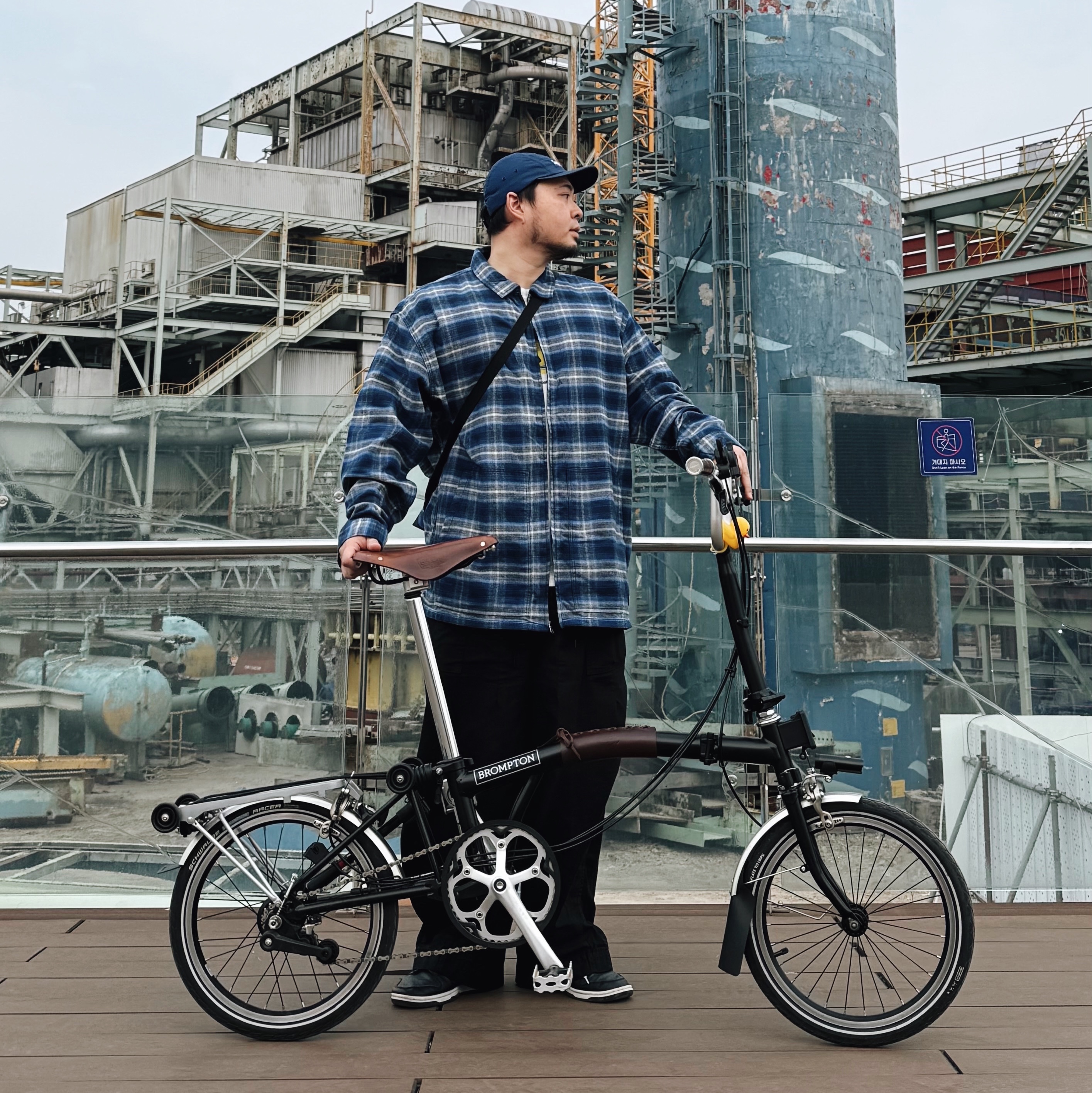Nike ACG Dri-Fit Cruise Boat T-Shirt Summit White - Asia, Needles H.D. Pants Fatigue Black 착용 스타일 - 2