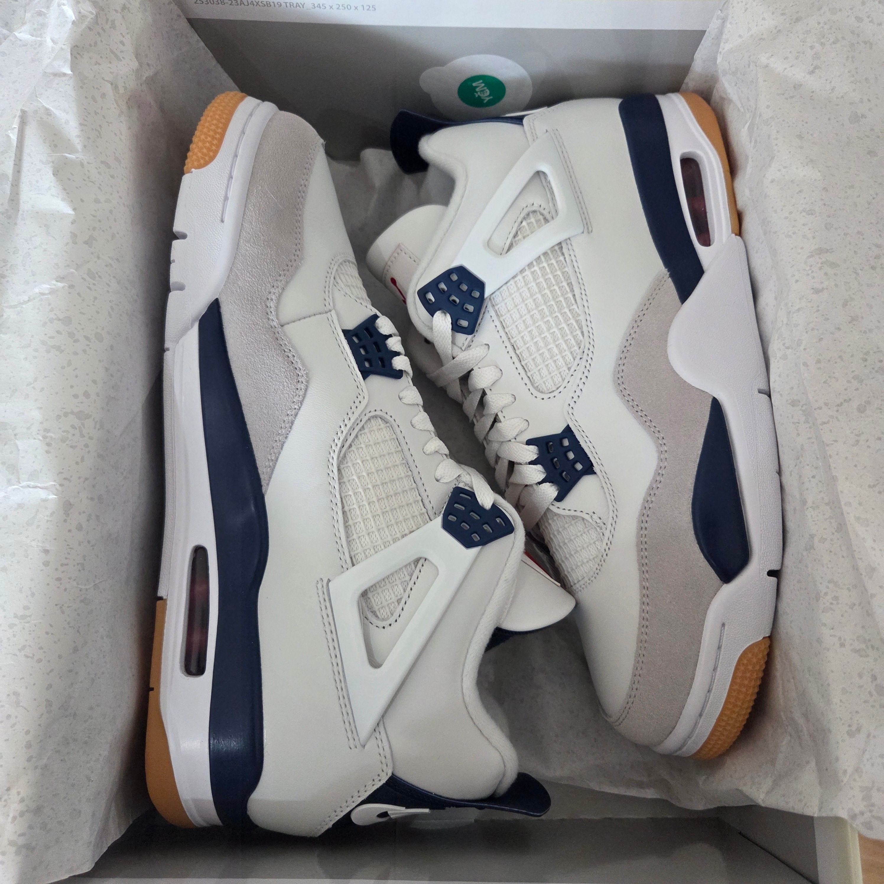 Jordan 4 x Nike SB Retro SP Navy 착용 스타일