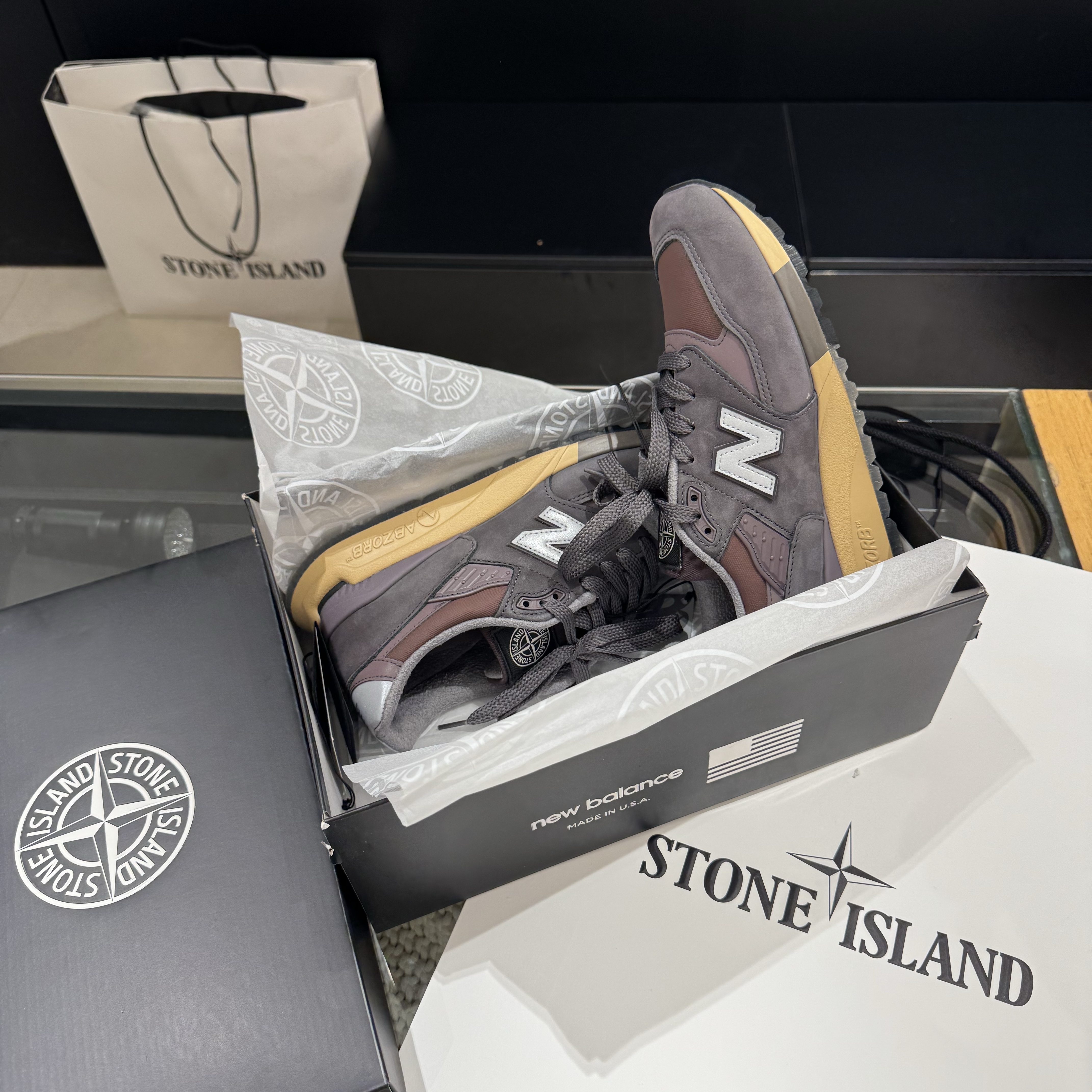 New Balance x Stone Island 998 Made in USA Mauve Deep Plum 착용 스타일 - 1