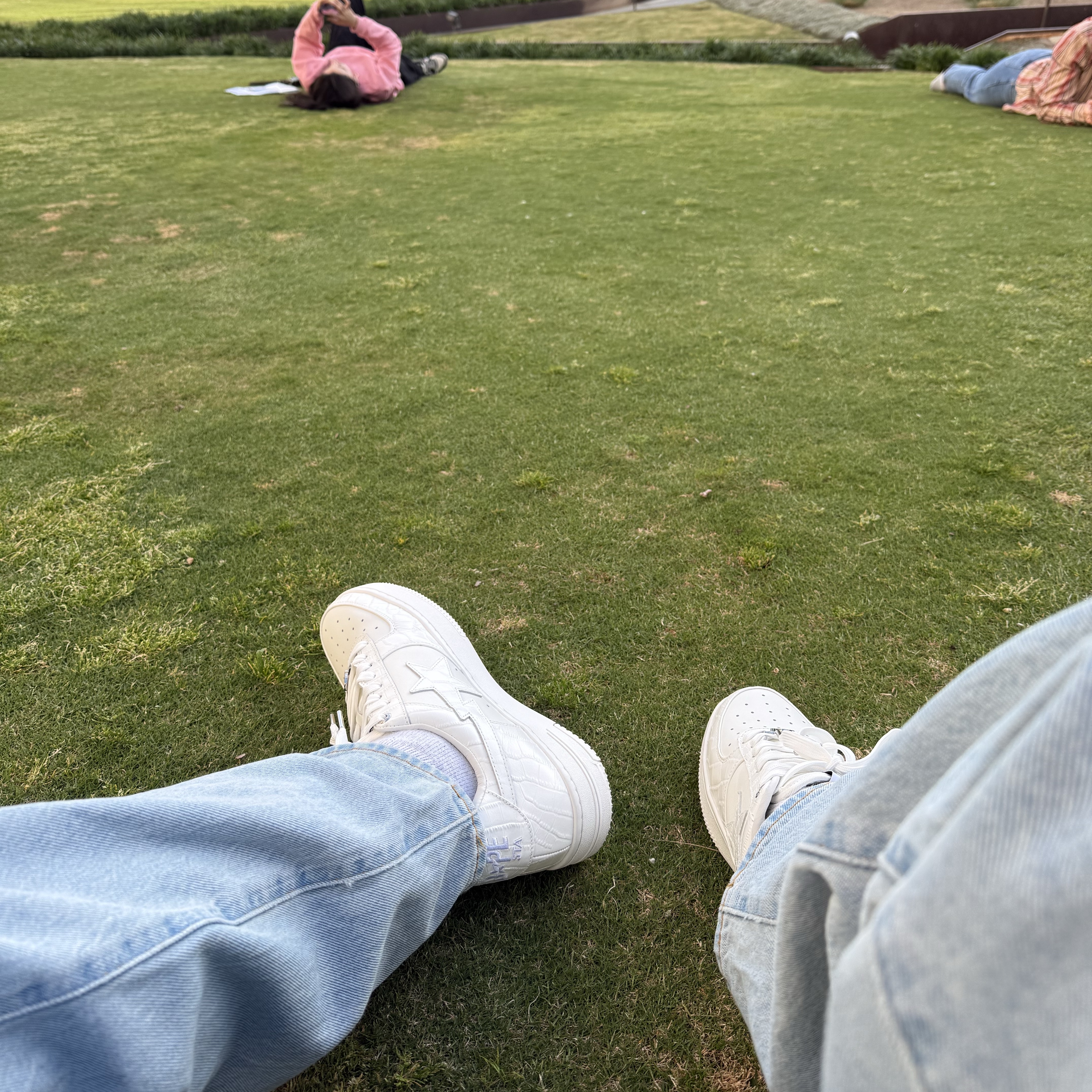 Supreme Worldwide Tricot Track Jacket Black - 25SS, Palace Fairy P New Era 59Fifty Black - 25SS 착용 스타일 - 3