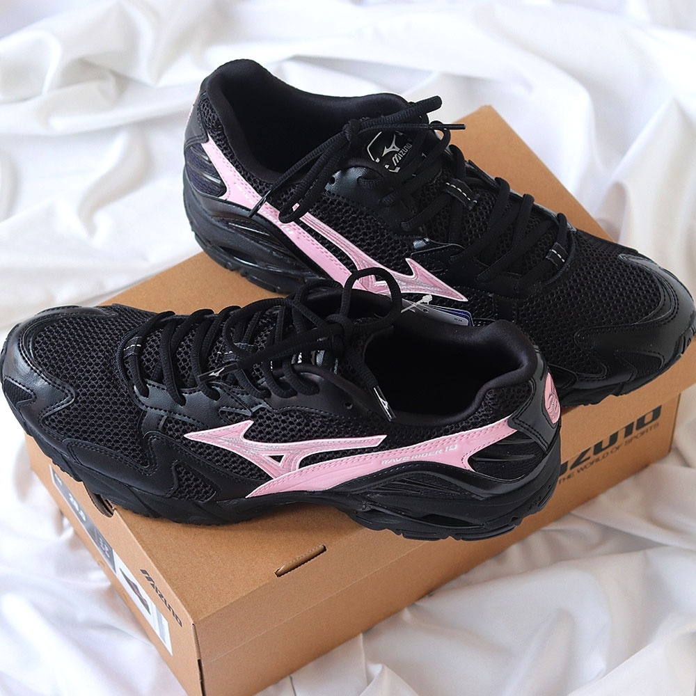 Mizuno Wave Rider Black Pink - Folder Exclusive 착용 스타일 - 2