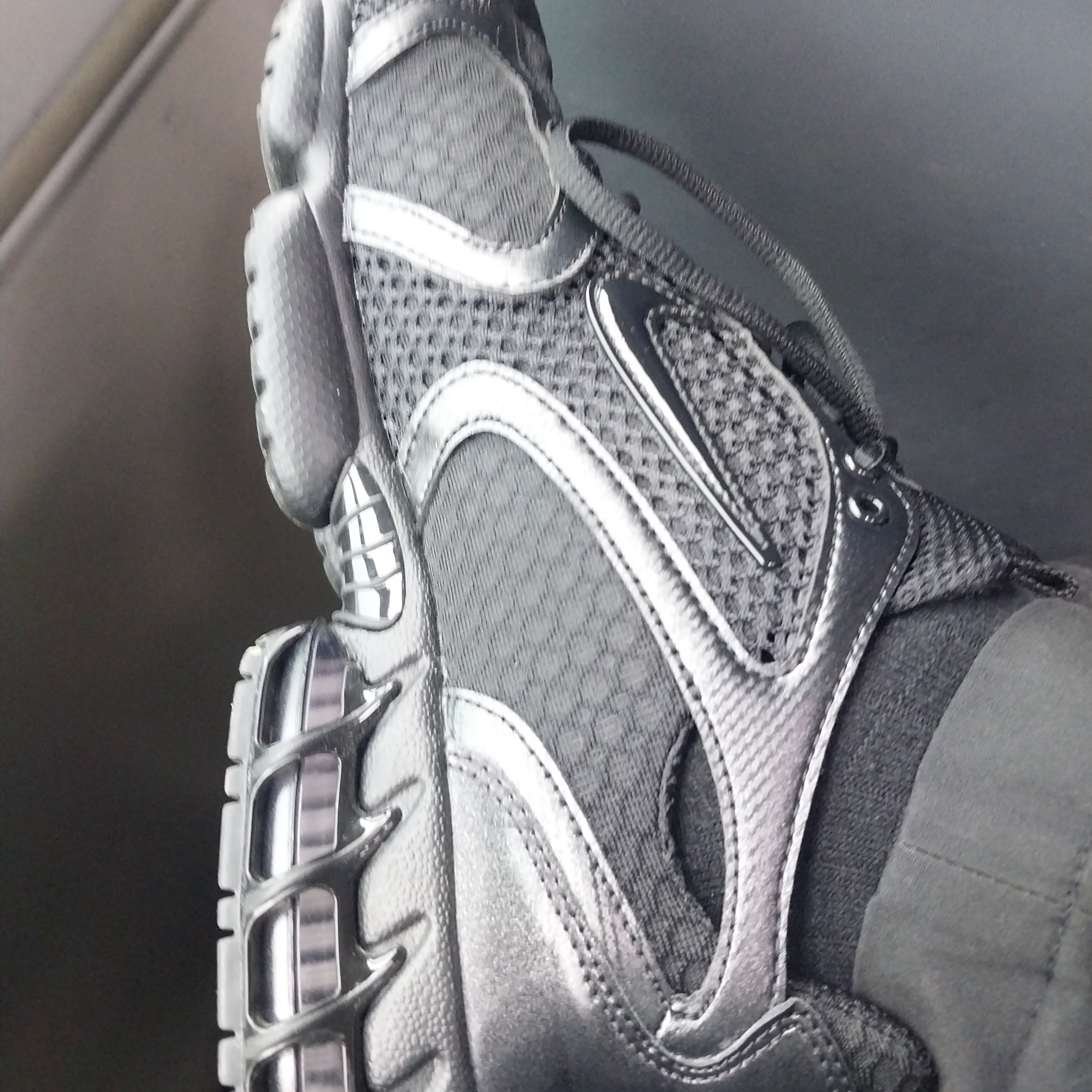 Nike Air Zoom Spiridon Cage 2 Black Anthracite 착용 스타일