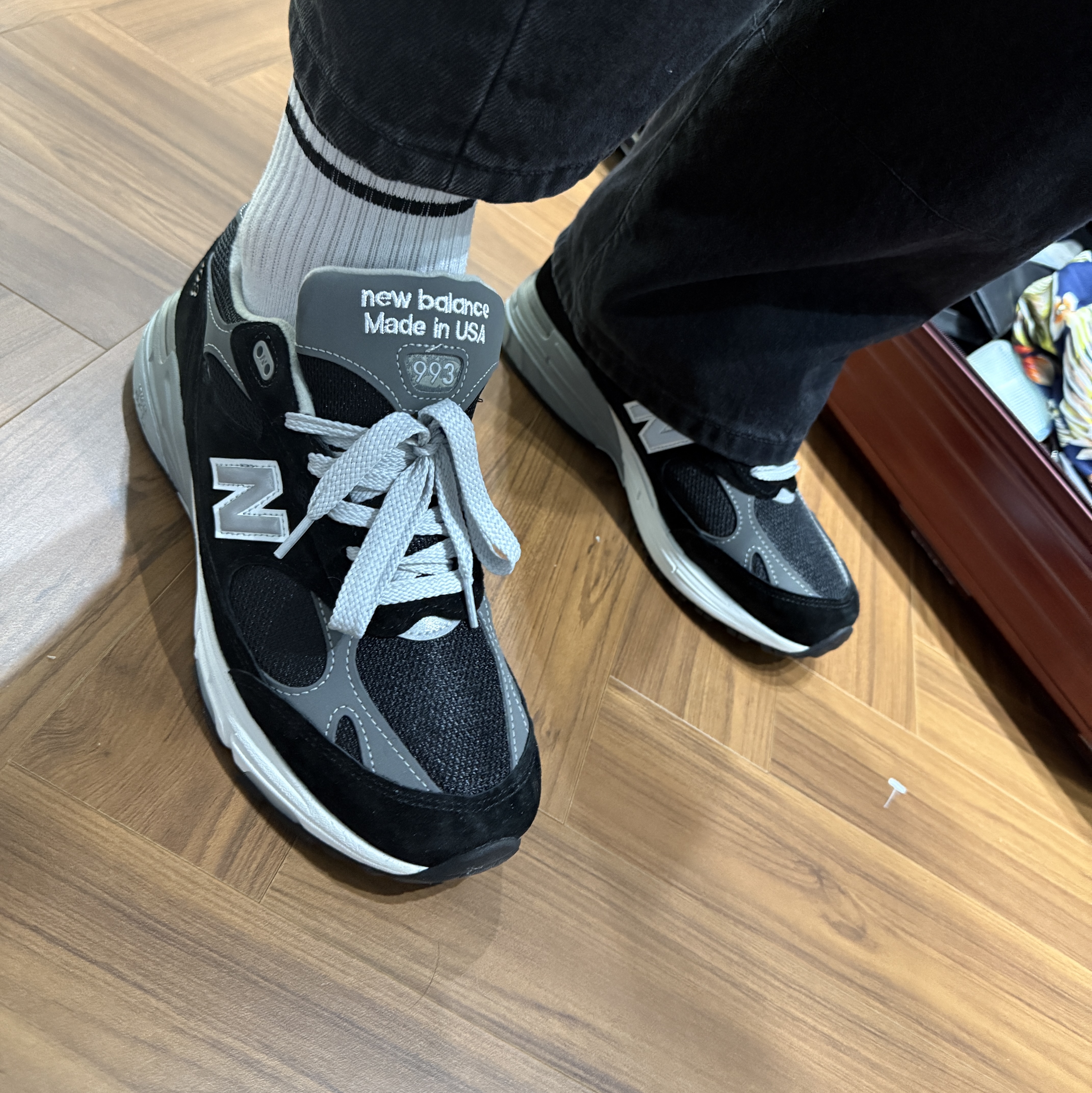 New Balance 993 Made in USA Black - D Standard 착용 스타일 - 5