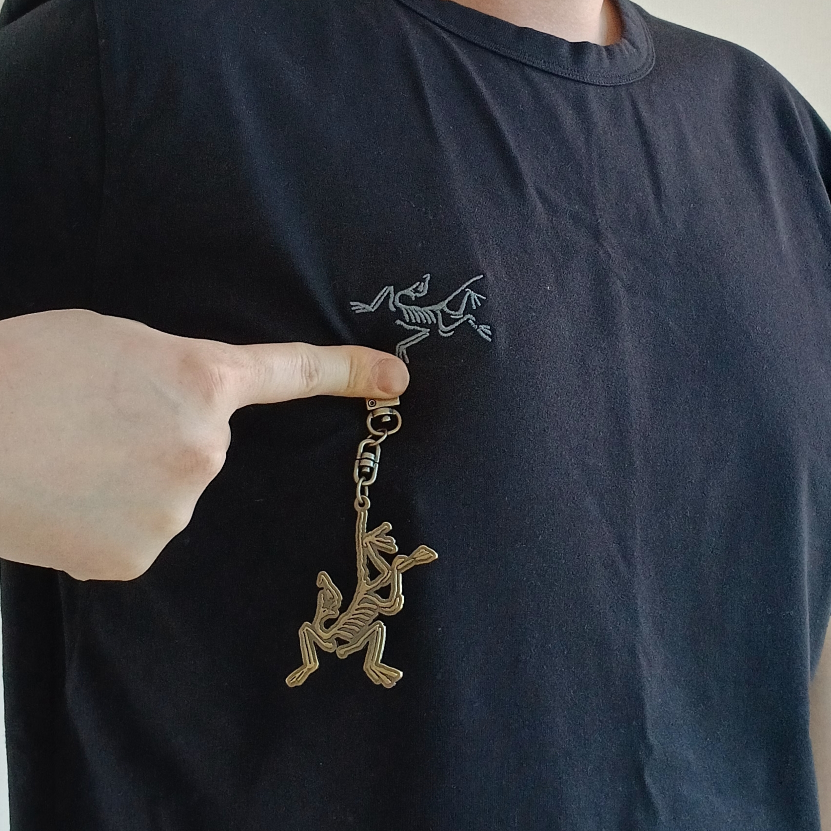 Arc'teryx Captive Arc'word SS T-Shirt Black, Arc'teryx Captive Arc'Word SS T-Shirt Black 착용 스타일 - 1