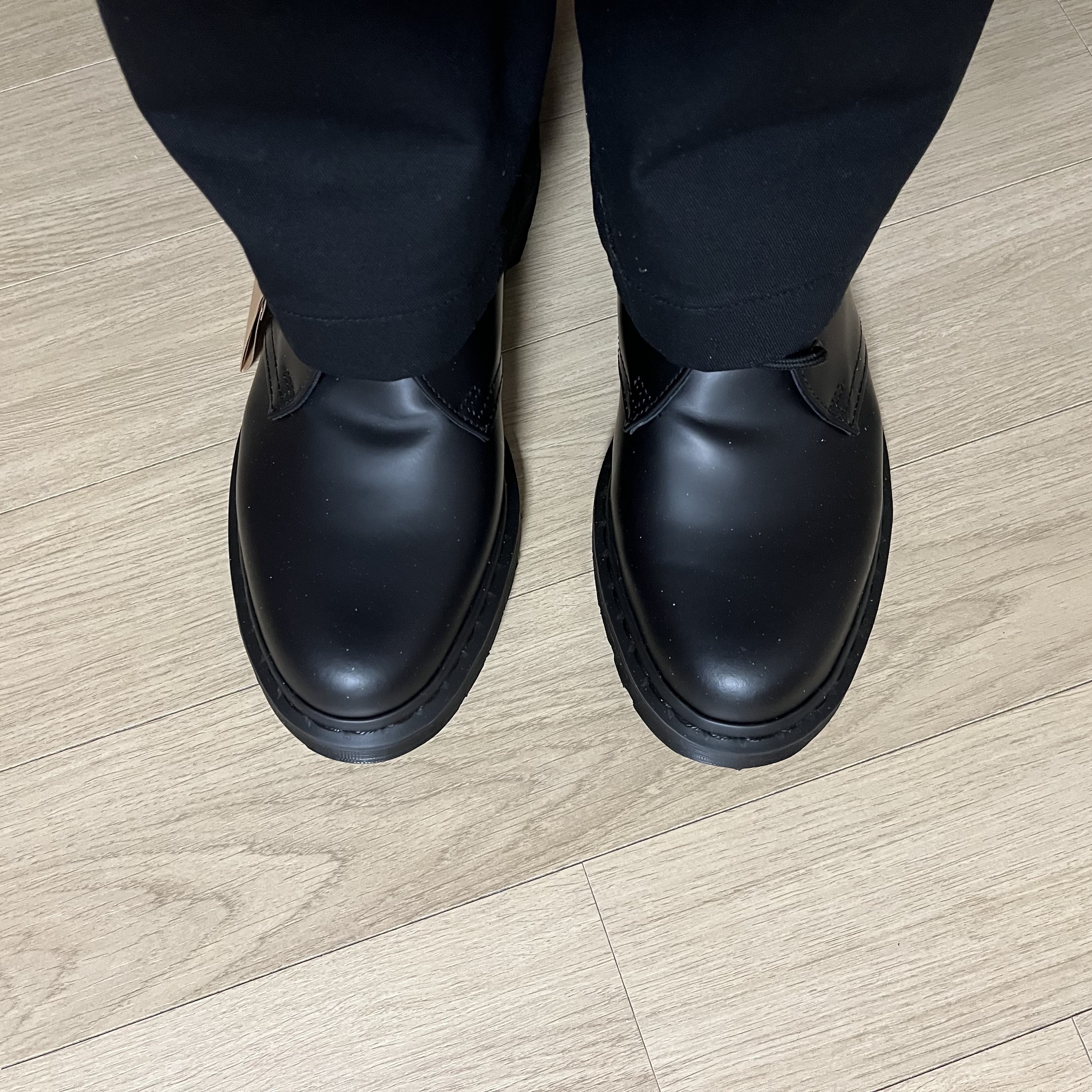 Dr. Martens 1461 Mono Black 착용 스타일