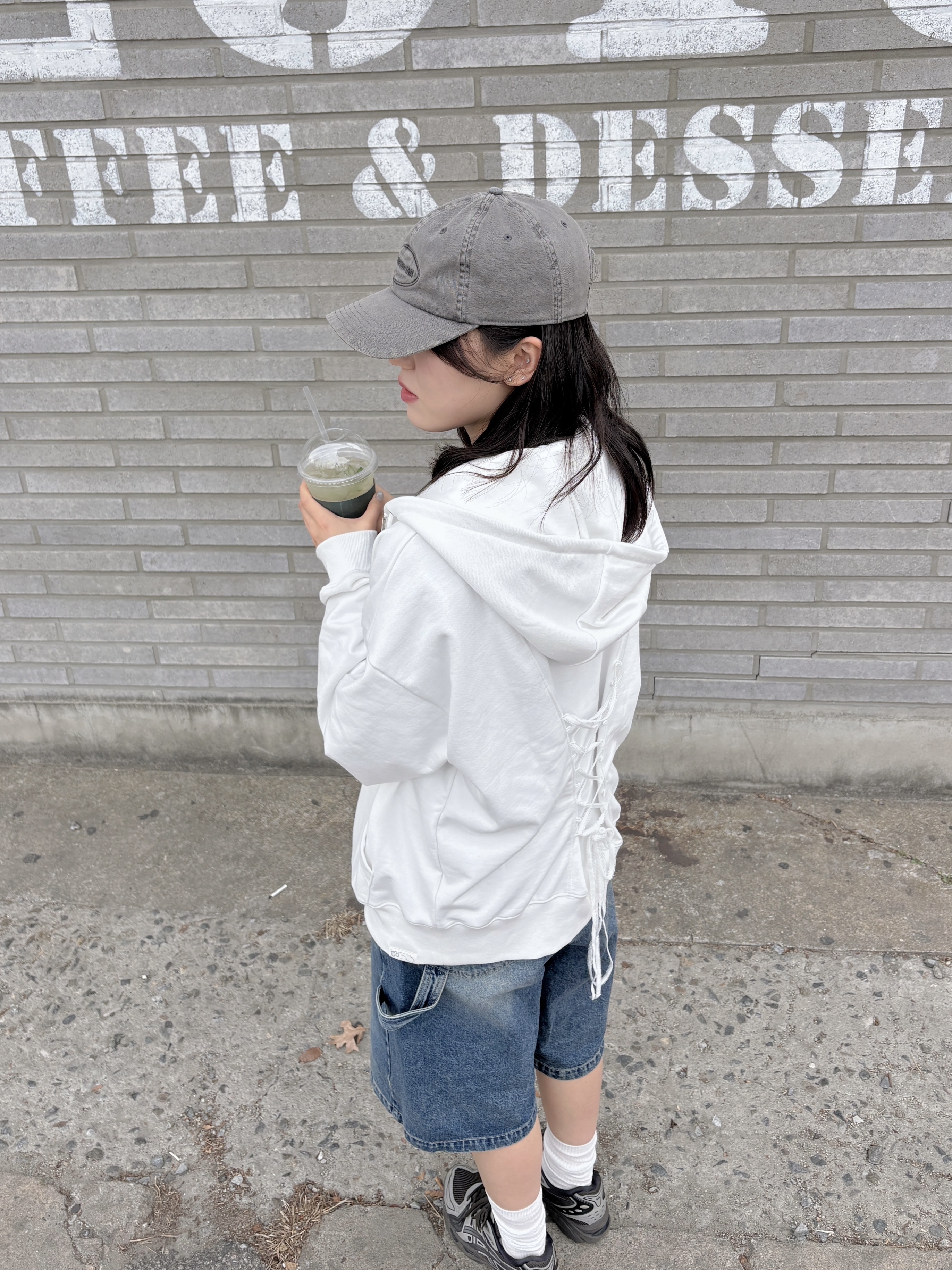 Thevinylhouse Carpenter Denim Shorts Blue, Asics x Atmos x Undermycar Gel-Kayano 14 Pepper Black ์ฐฉ์ฉ ์คํ์ผ - 3