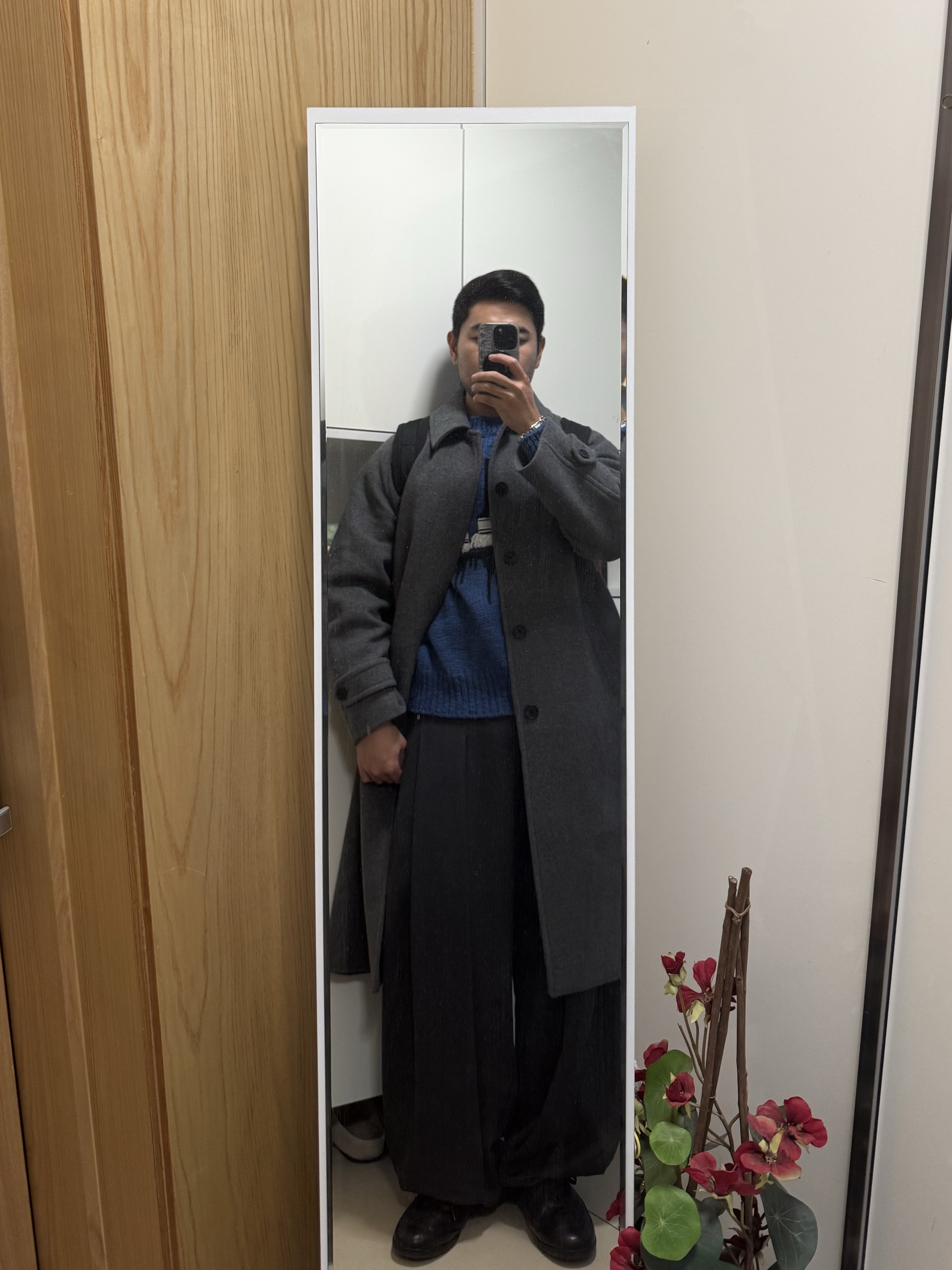 Pemont Dress Black 착용 스타일