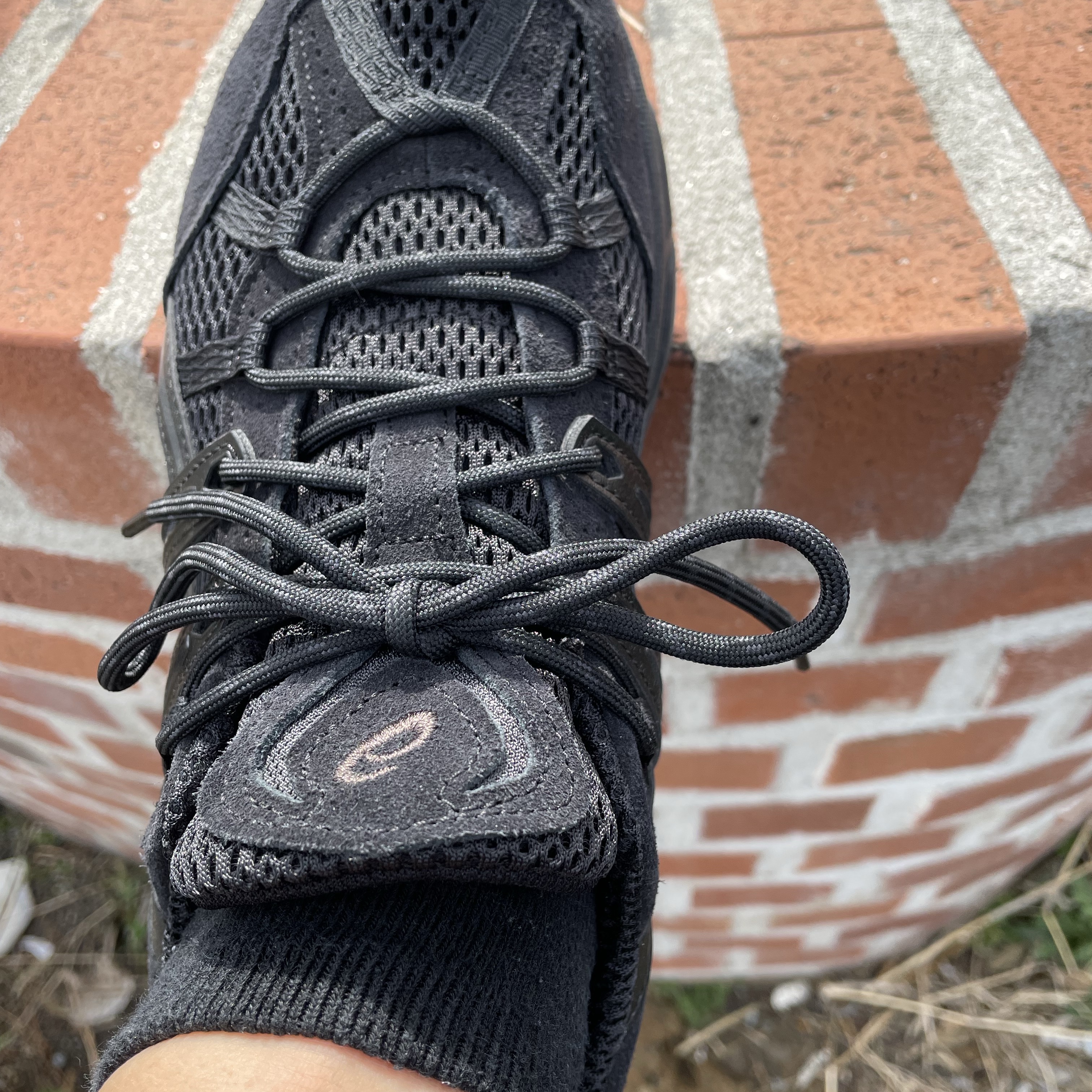 Asics Gel-Sonoma 15-50 Black 착용 스타일