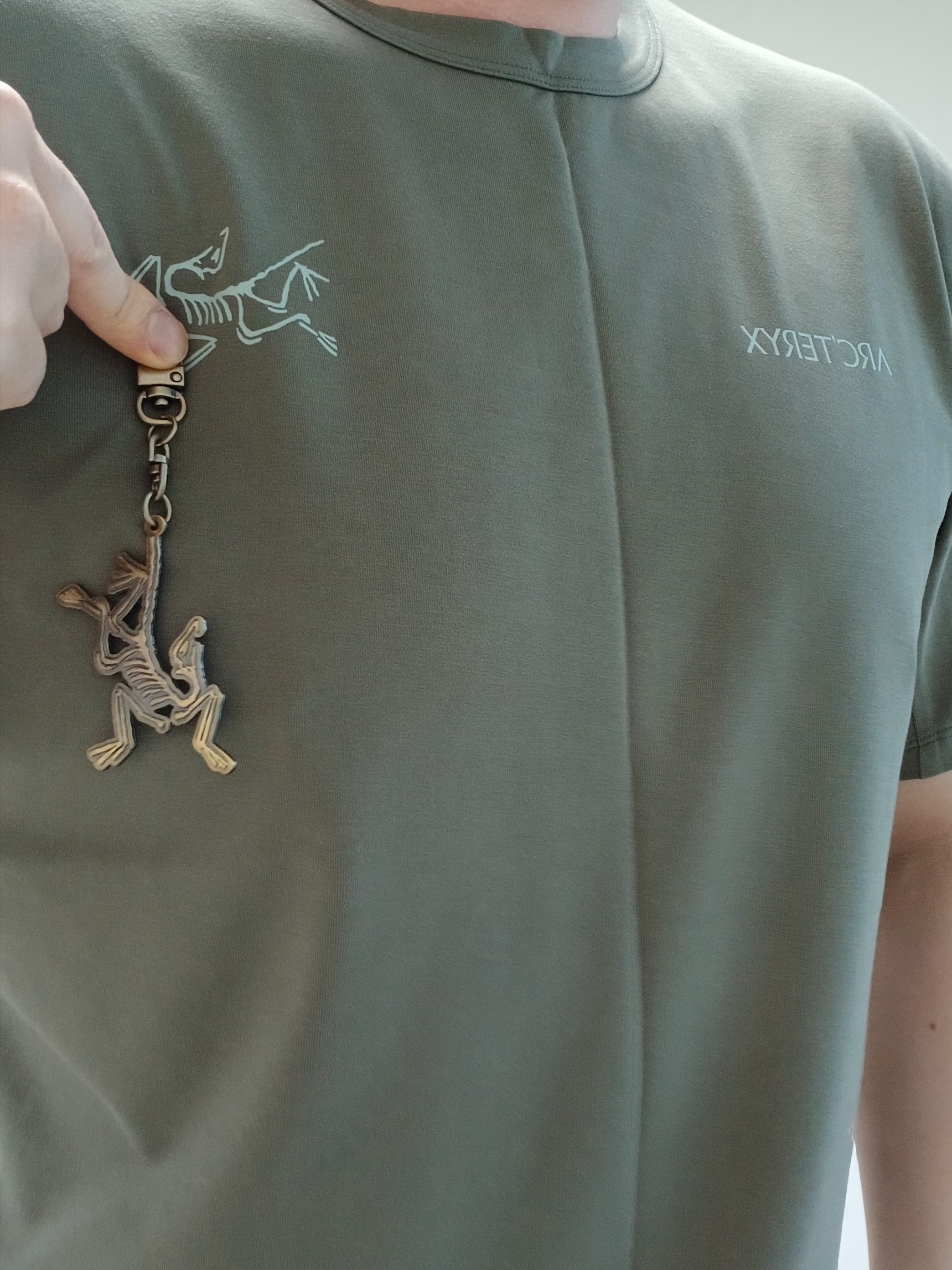 Arc'teryx Captive Split T-Shirt Forage 착용 스타일 - 1