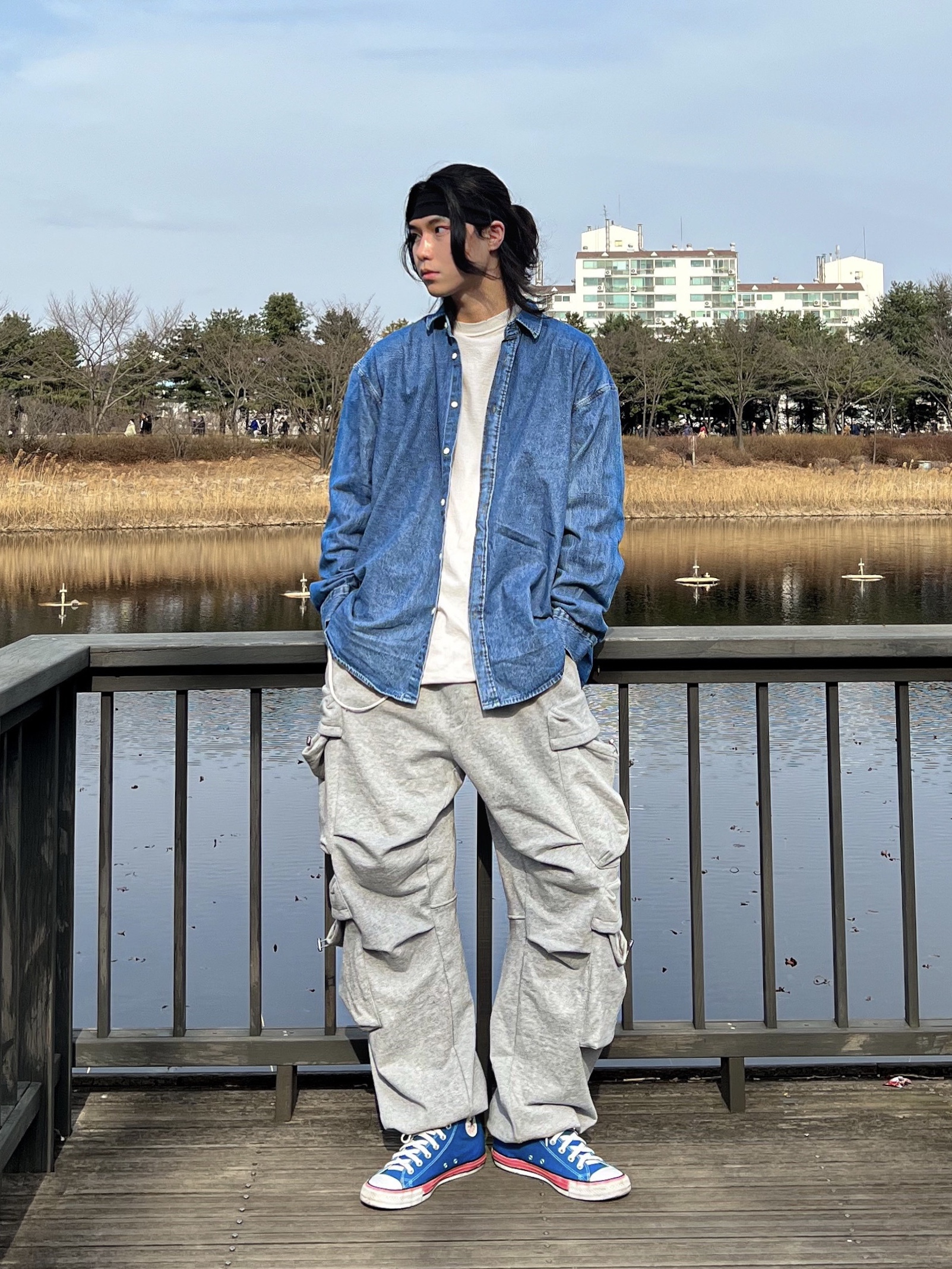 Converse Chuck 70 High Rush Blue 착용 스타일 - 1