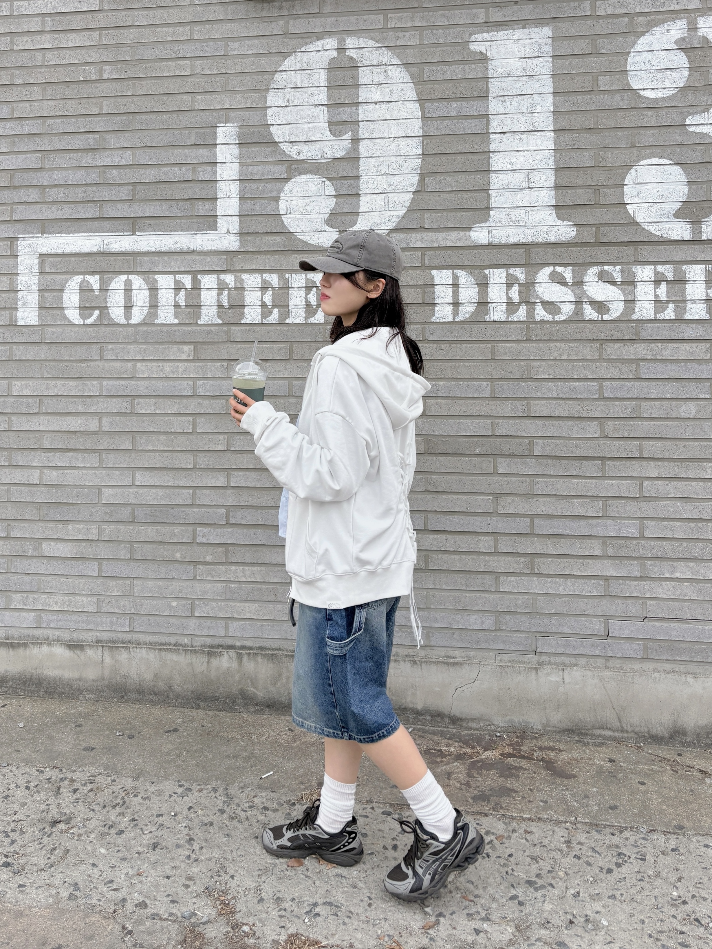 Thevinylhouse Carpenter Denim Shorts Blue, Asics x Atmos x Undermycar Gel-Kayano 14 Pepper Black ์ฐฉ์ฉ ์คํ์ผ - 1