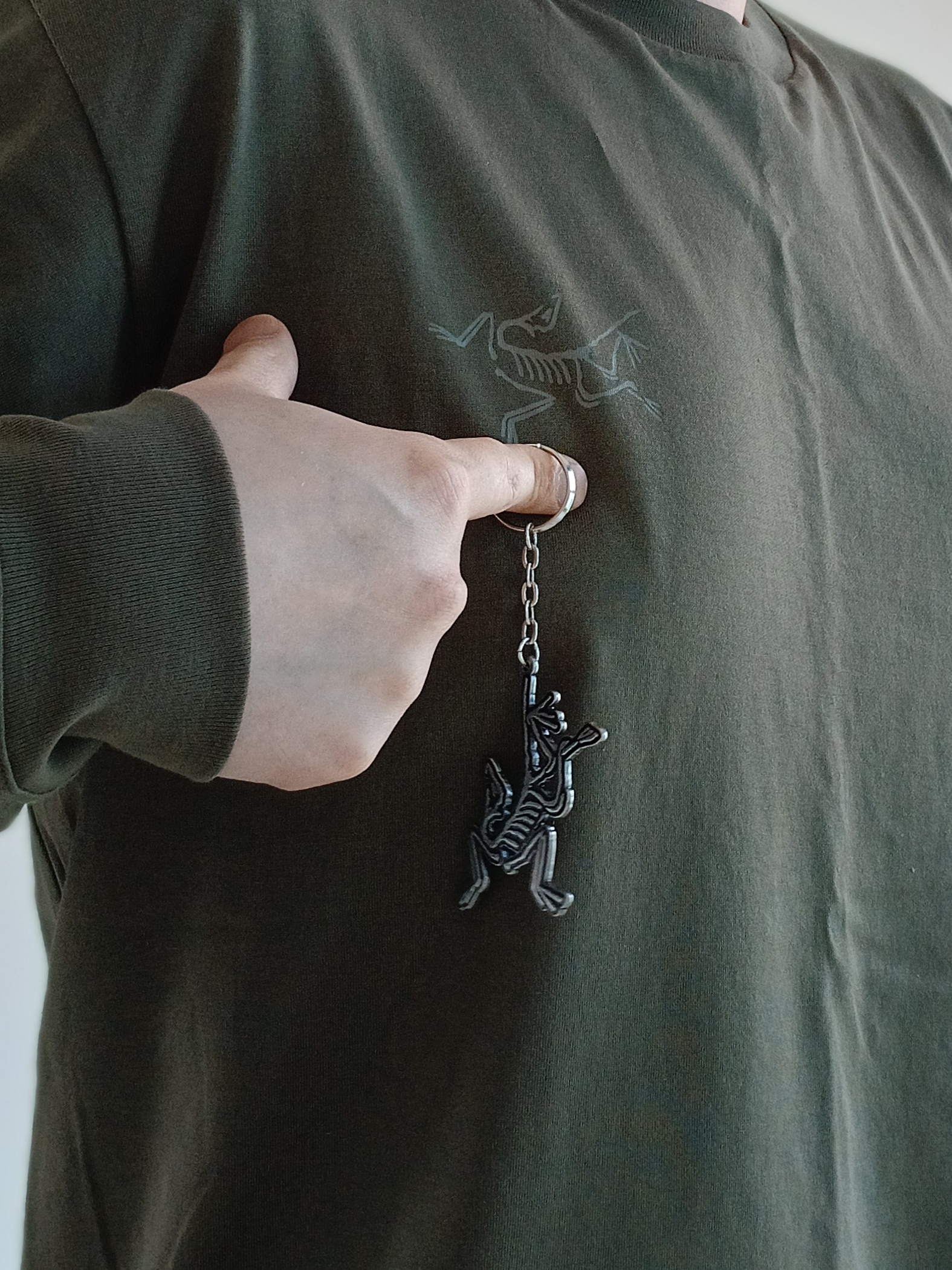 Arc'teryx Kragg SL Cotton LS Shirt Tatsu, Arc'teryx Keyring Metal 착용 스타일 - 2