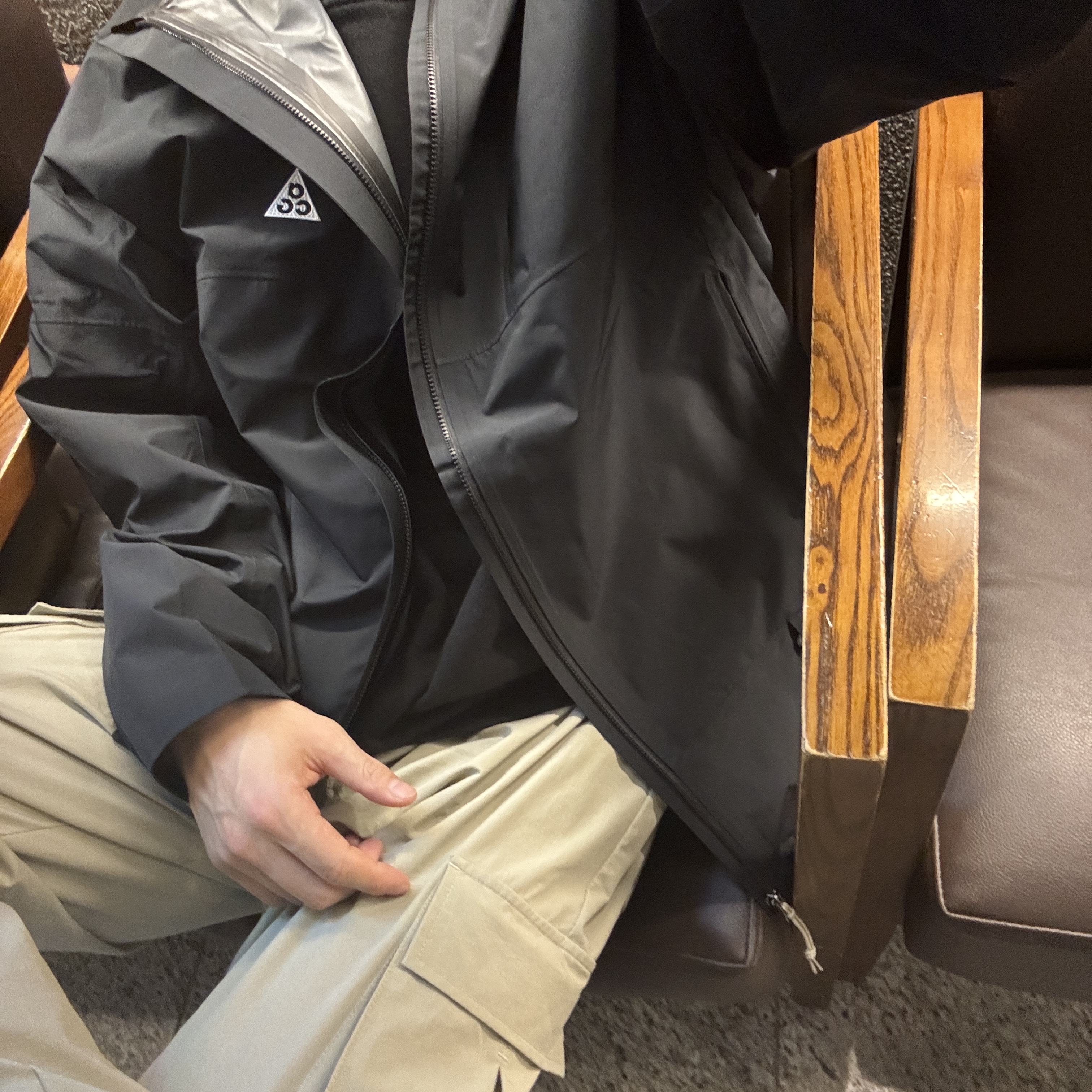 Nike ACG Storm-Fit ADV Cascade Rains Full Zip Jacket Black - Asia 착용 스타일