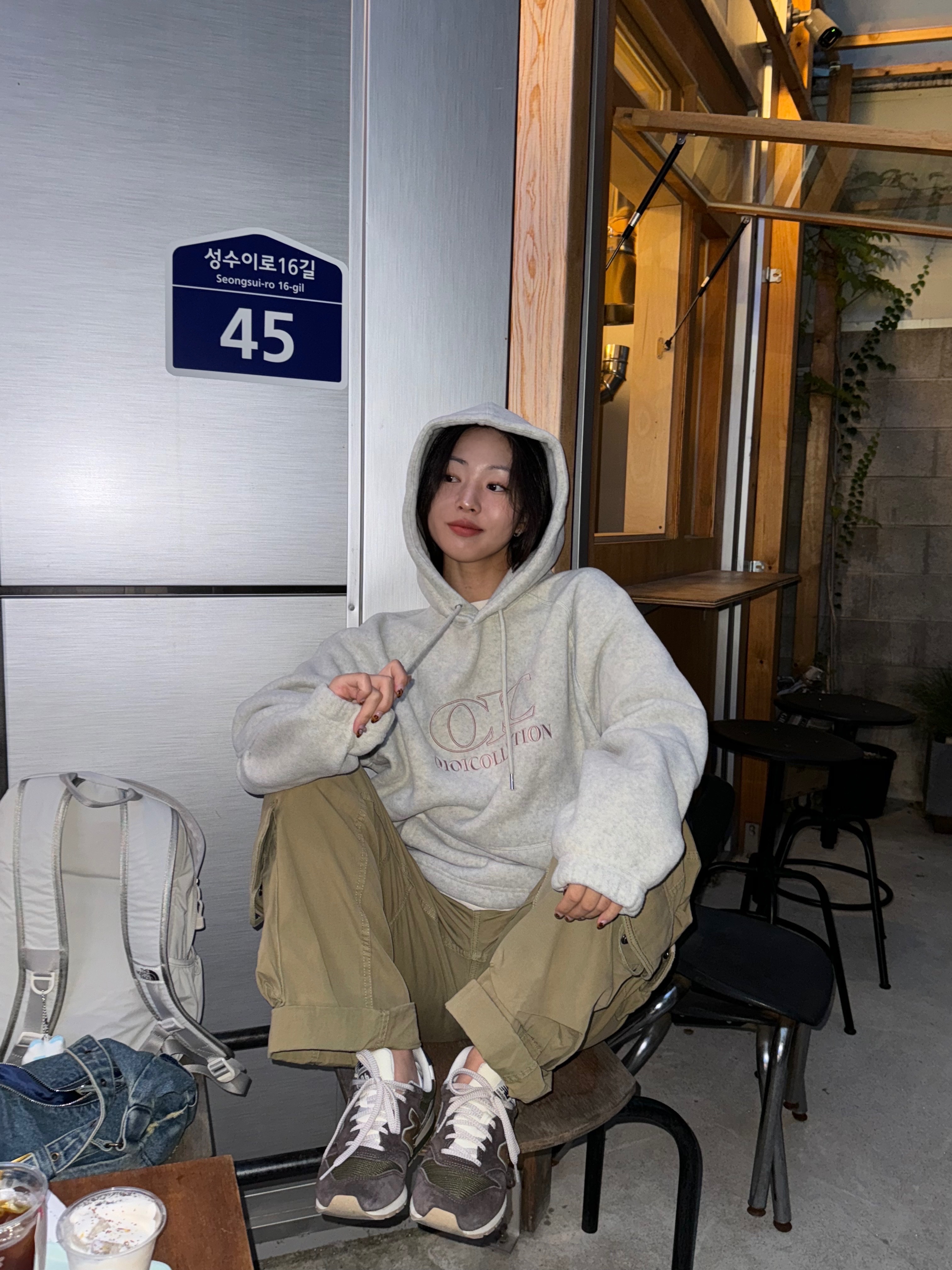 뉴발란스 996 브라운 착용 스타일 - 4