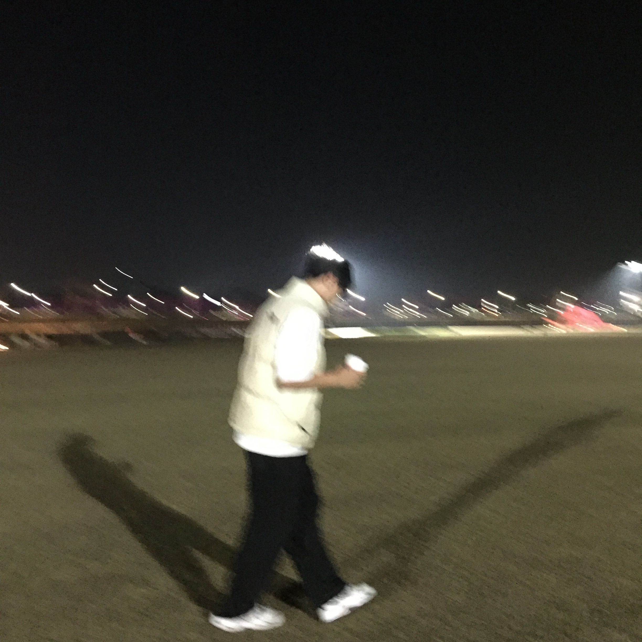 The North Face Nuptse On Ball Vest White Sand, IAB Studio T-Shirt White - 23FW 착용 스타일 - 2